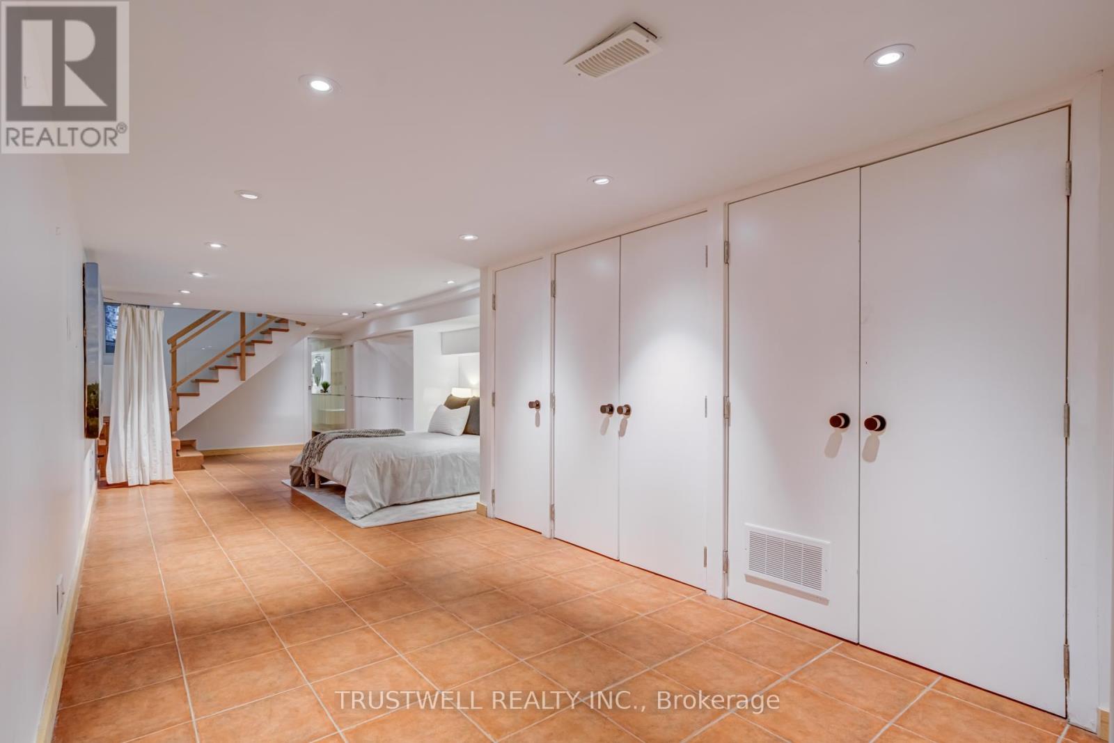 71 Shaw Street, Toronto, Ontario  M6J 2W3 - Photo 36 - C12491076