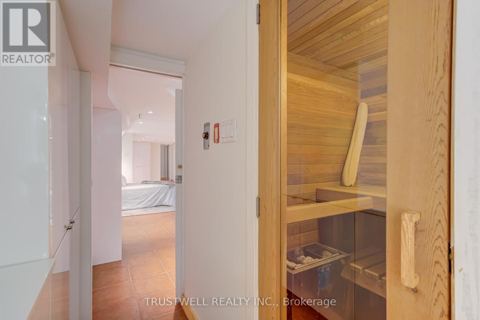 71 Shaw Street, Toronto, Ontario  M6J 2W3 - Photo 39 - C12491076