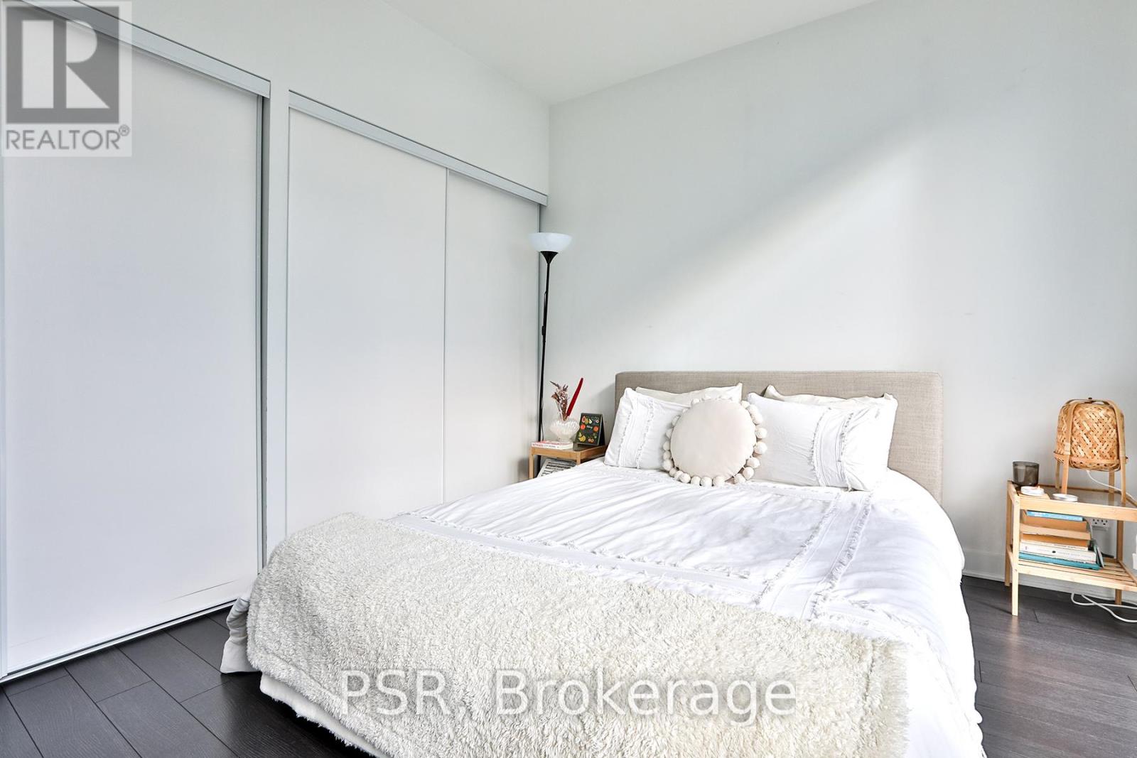 3811 - 290 Adelaide Street W, Toronto, Ontario  M5V 0P3 - Photo 10 - C12491172