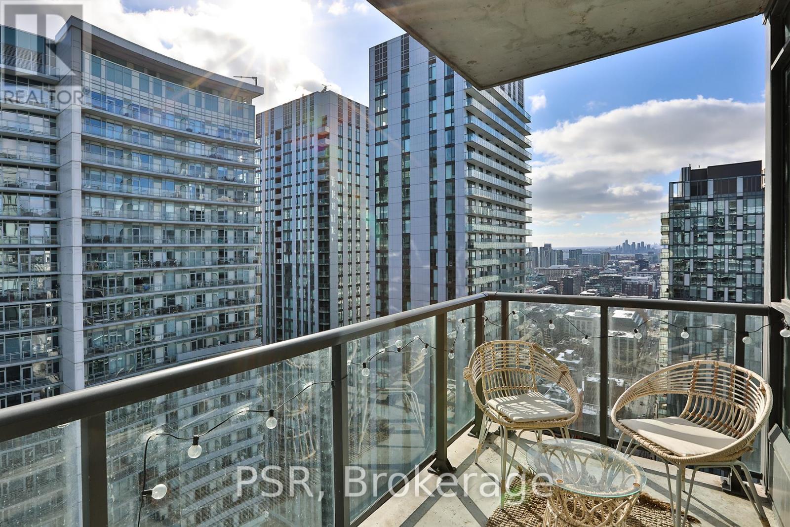 3811 - 290 Adelaide Street W, Toronto, Ontario  M5V 0P3 - Photo 15 - C12491172