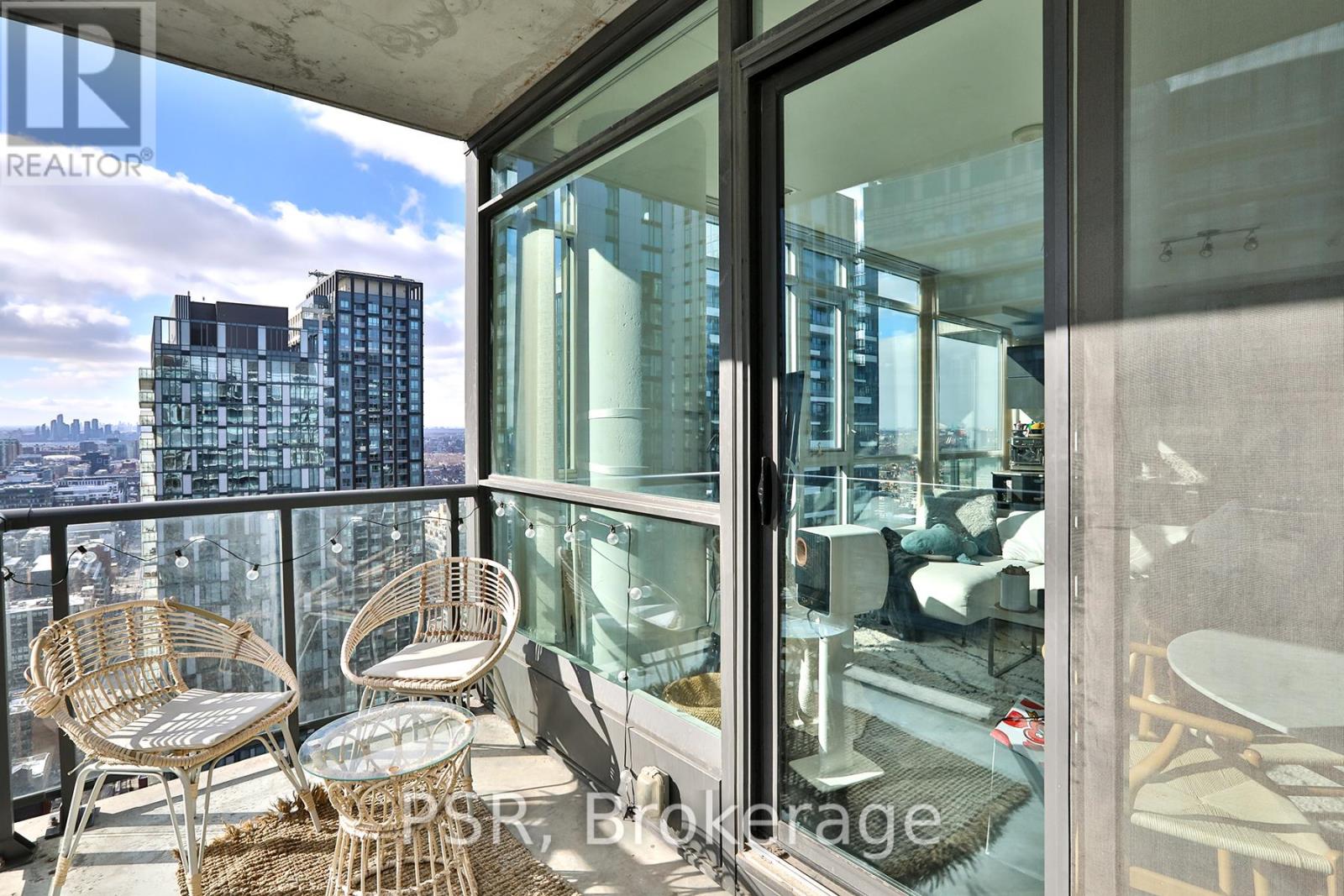 3811 - 290 Adelaide Street W, Toronto, Ontario  M5V 0P3 - Photo 16 - C12491172