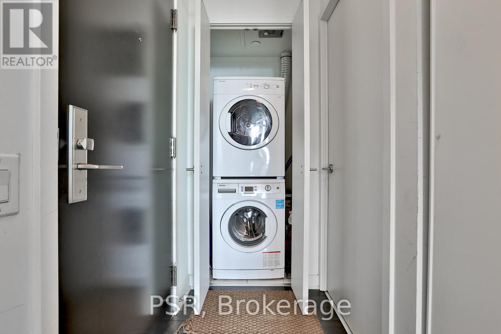 3811 - 290 Adelaide Street W, Toronto, Ontario  M5V 0P3 - Photo 23 - C12491172