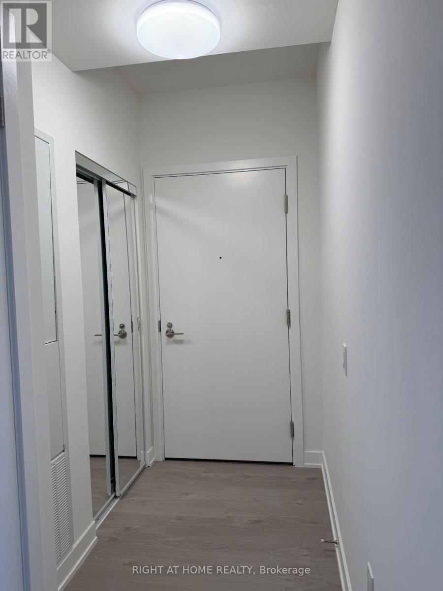 1109 - 110 Broadway Avenue, Toronto, Ontario  M4P 1V7 - Photo 2 - C12491174