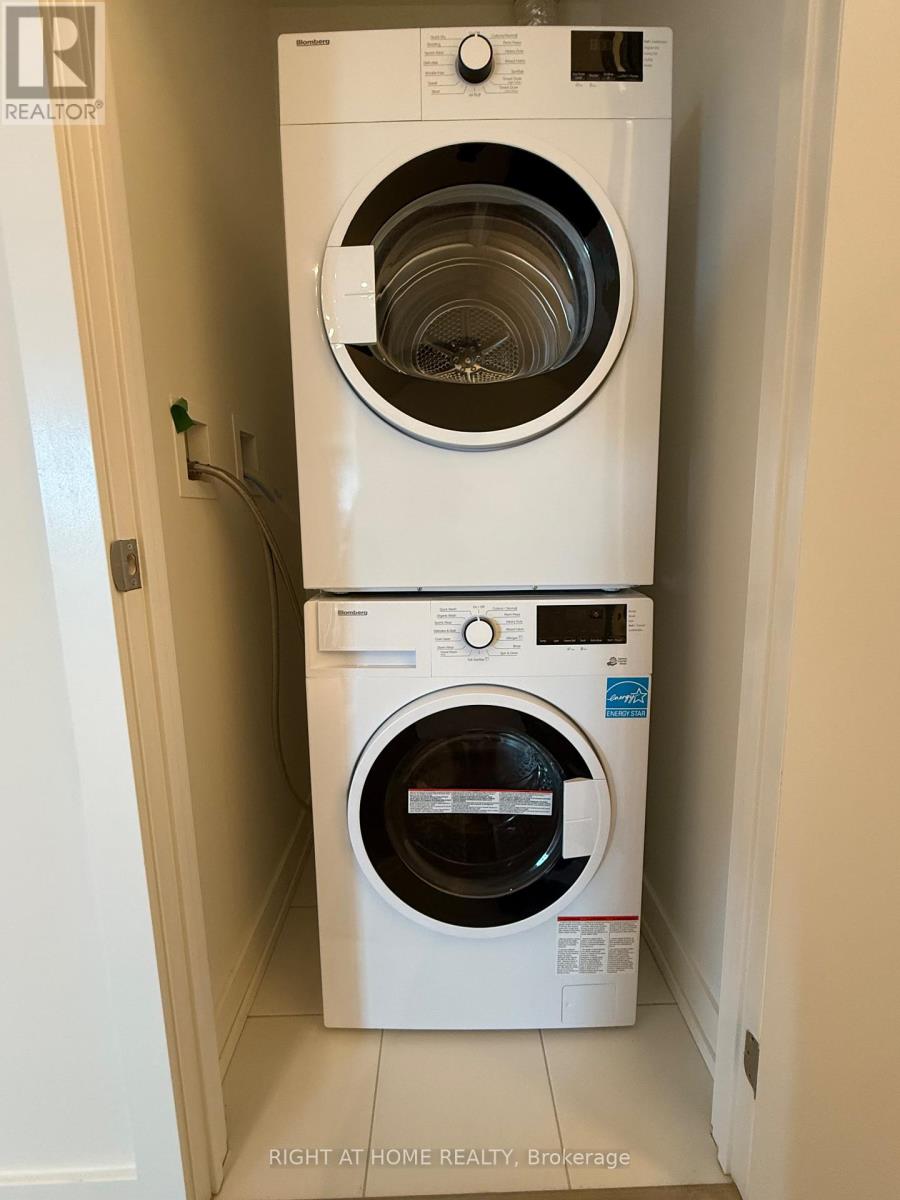 1109 - 110 Broadway Avenue, Toronto, Ontario  M4P 1V7 - Photo 3 - C12491174