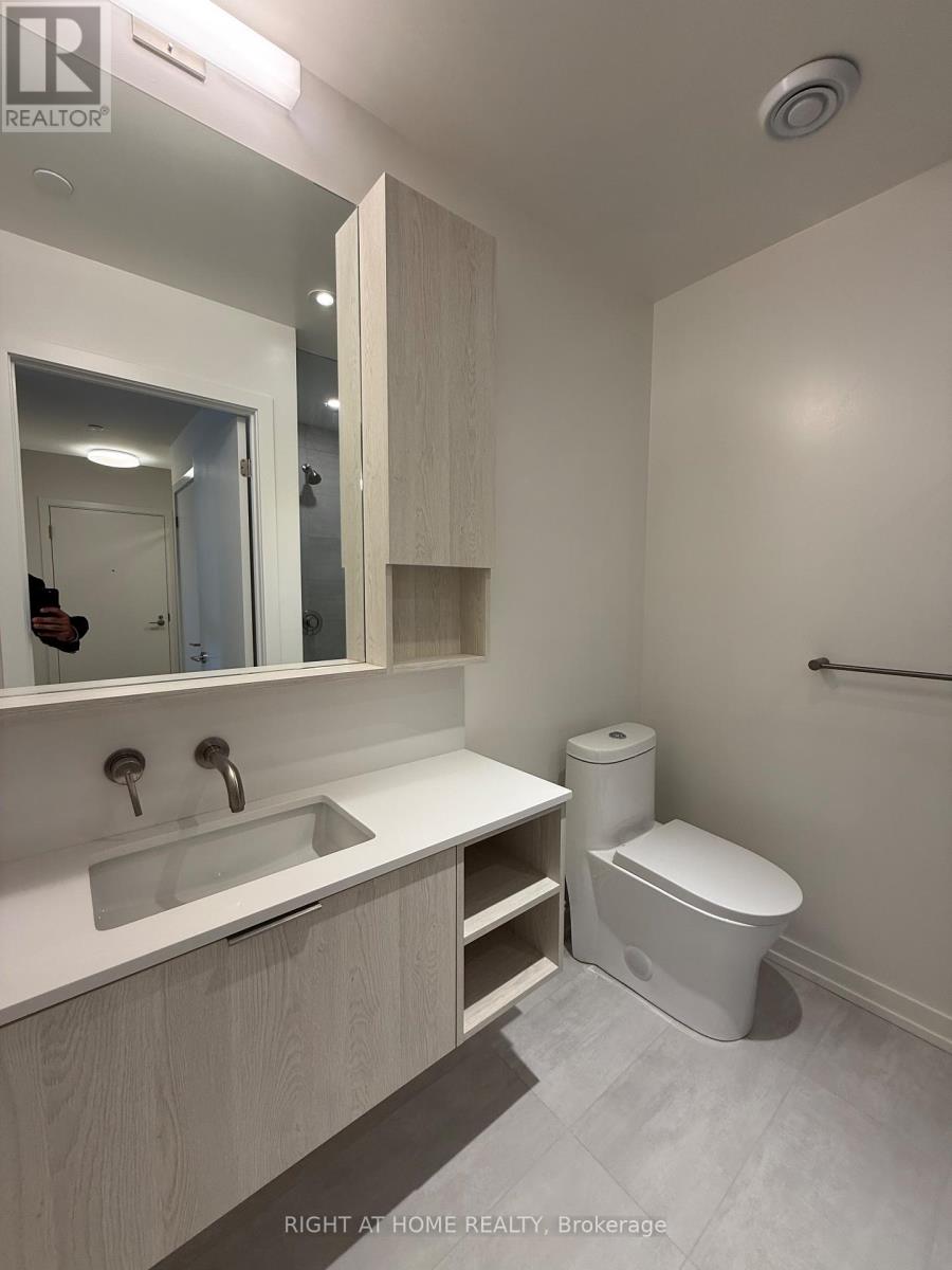 1109 - 110 Broadway Avenue, Toronto, Ontario  M4P 1V7 - Photo 4 - C12491174