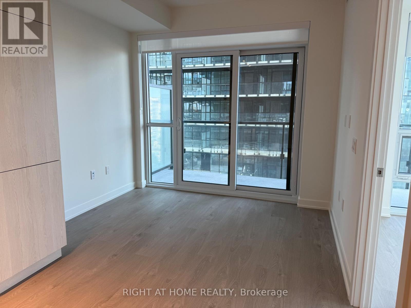 1109 - 110 Broadway Avenue, Toronto, Ontario  M4P 1V7 - Photo 8 - C12491174
