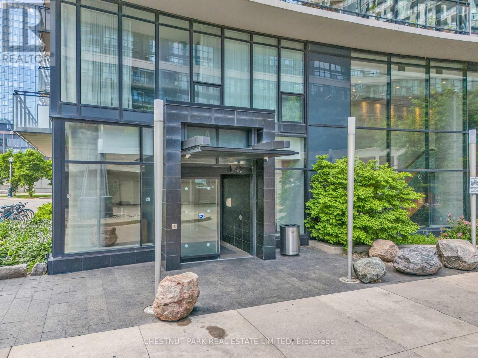 3010 - 25 Capreol Court, Toronto, Ontario  M5V 3Z7 - Photo 24 - C12491182