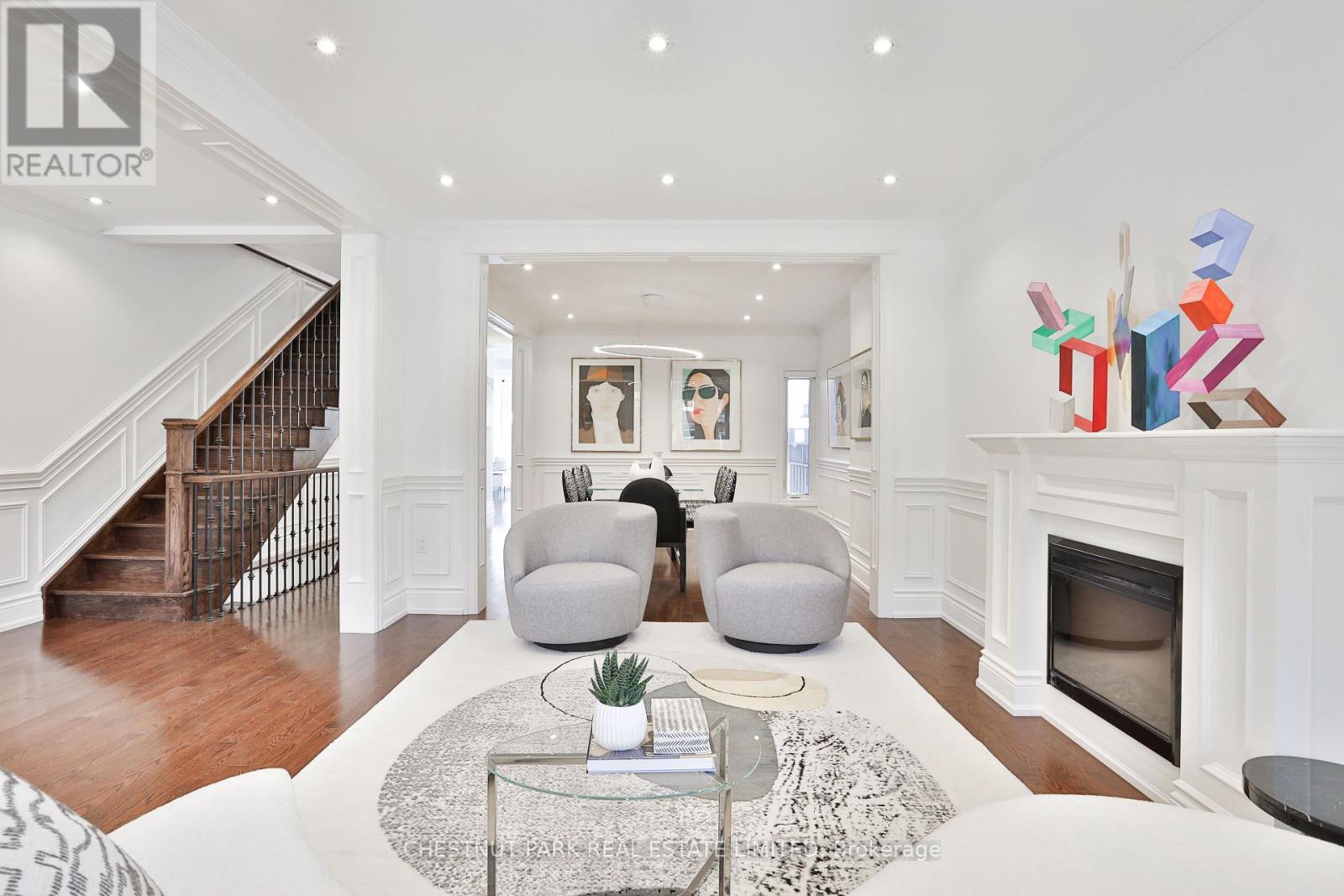 215 MAJOR STREET, Toronto, Ontario