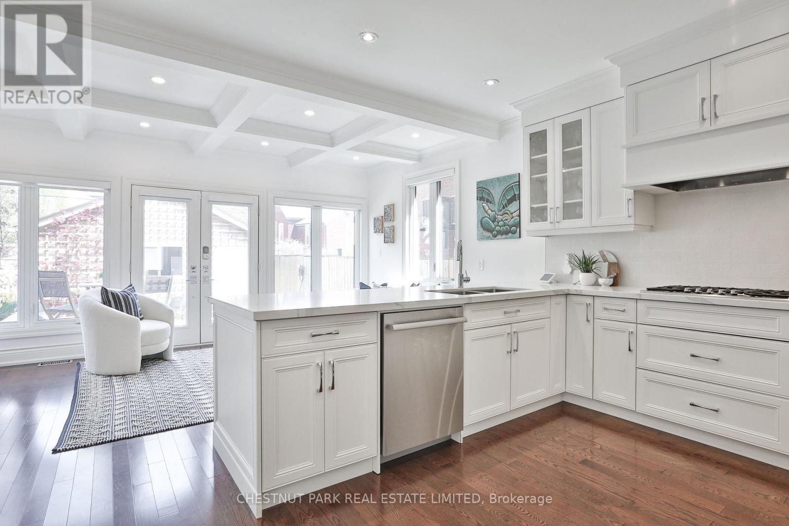 215 Major Street, Toronto, Ontario  M5S 2L4 - Photo 18 - C12491188