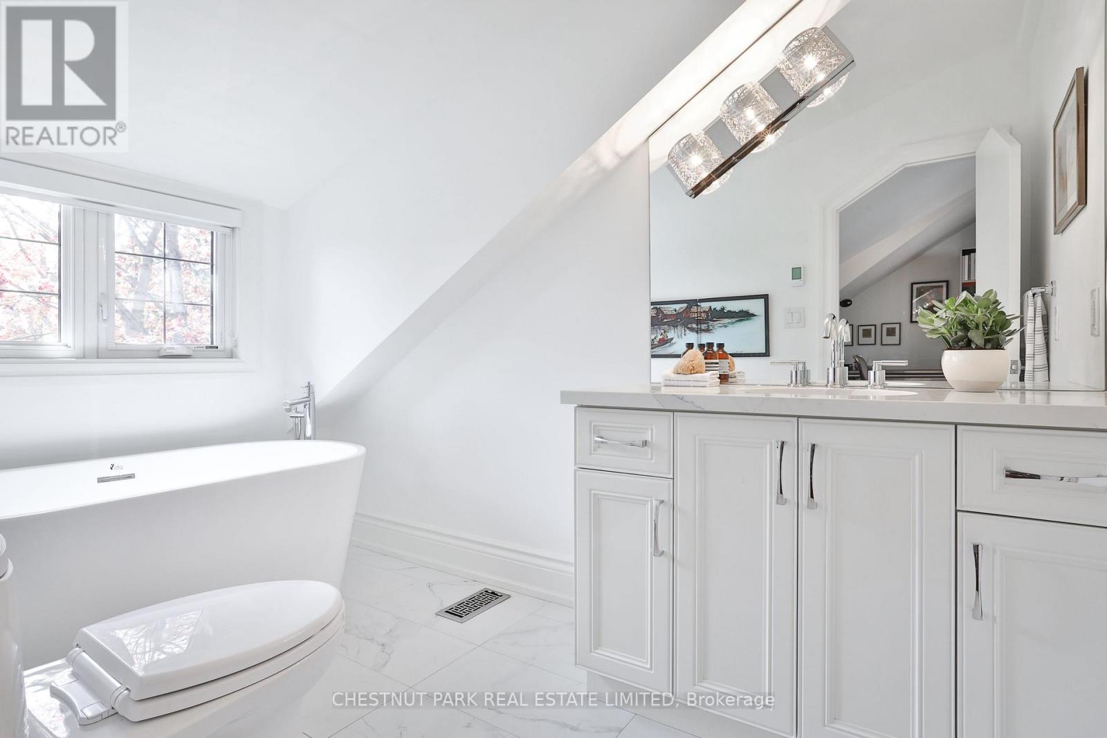 215 Major Street, Toronto, Ontario  M5S 2L4 - Photo 39 - C12491188