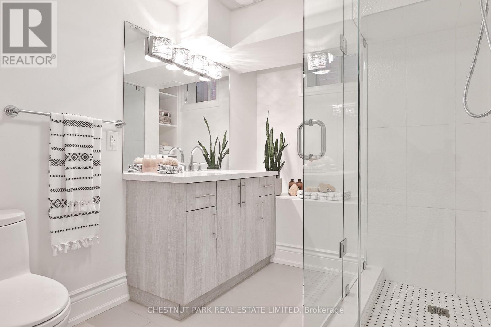 215 Major Street, Toronto, Ontario  M5S 2L4 - Photo 47 - C12491188