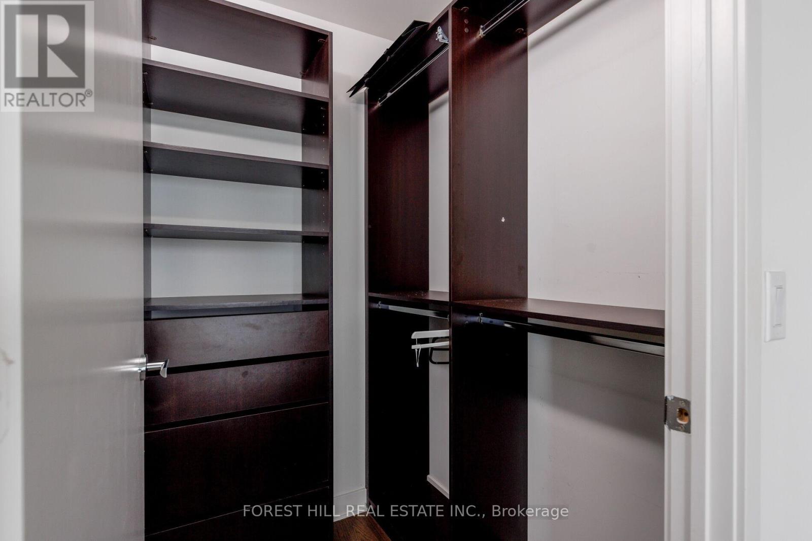 6805 - 1 Bloor Street E, Toronto, Ontario  M4W 0A8 - Photo 34 - C12491236