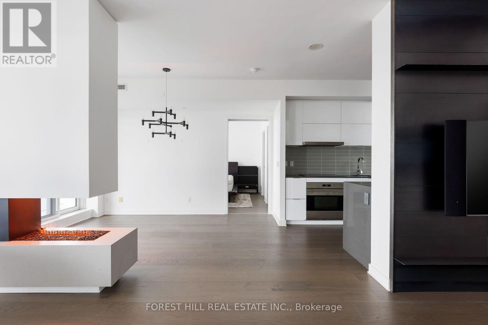 6805 - 1 Bloor Street E, Toronto, Ontario  M4W 0A8 - Photo 35 - C12491236