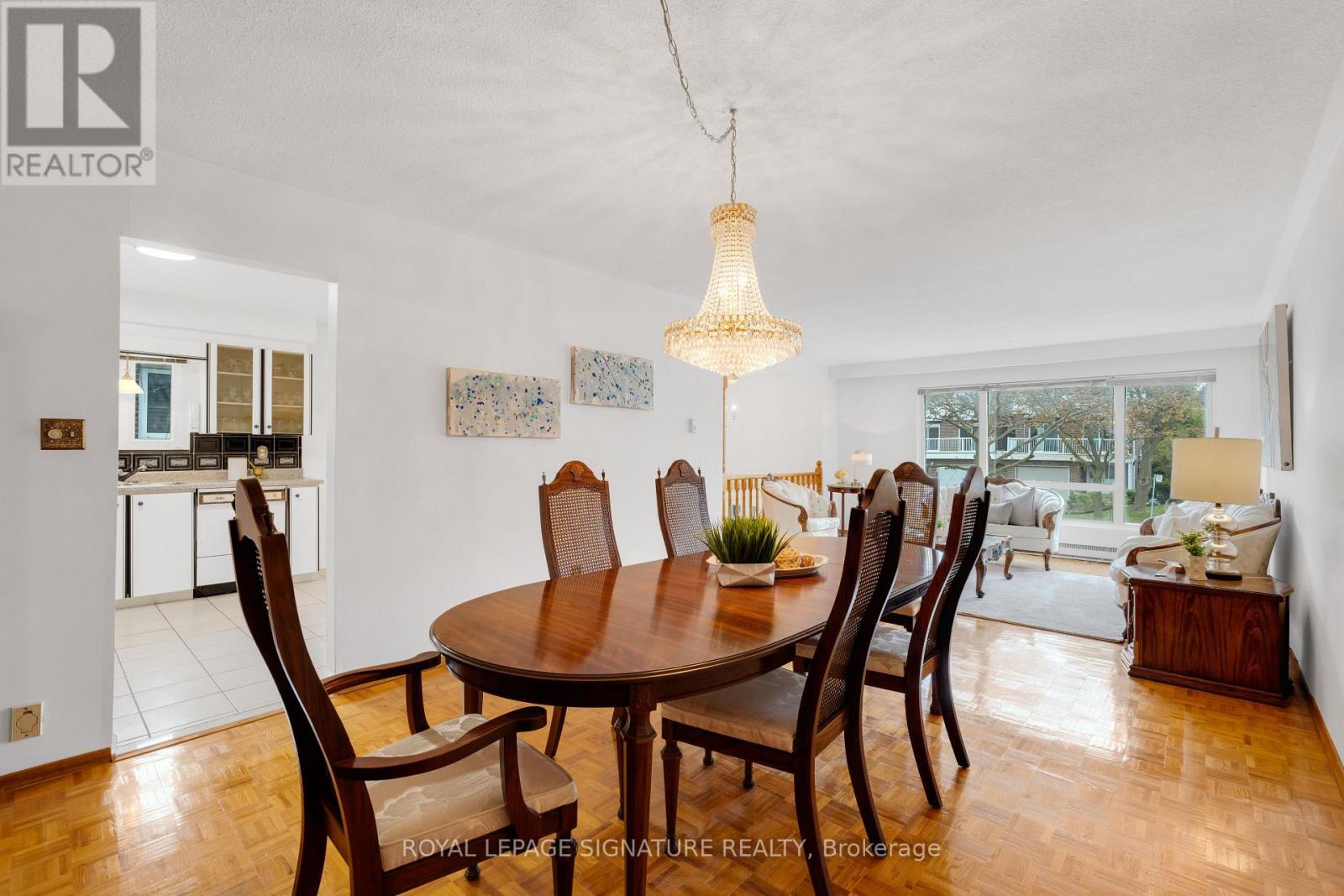 24 Chipwood Crescent, Toronto, Ontario  M2J 3X7 - Photo 12 - C12491276