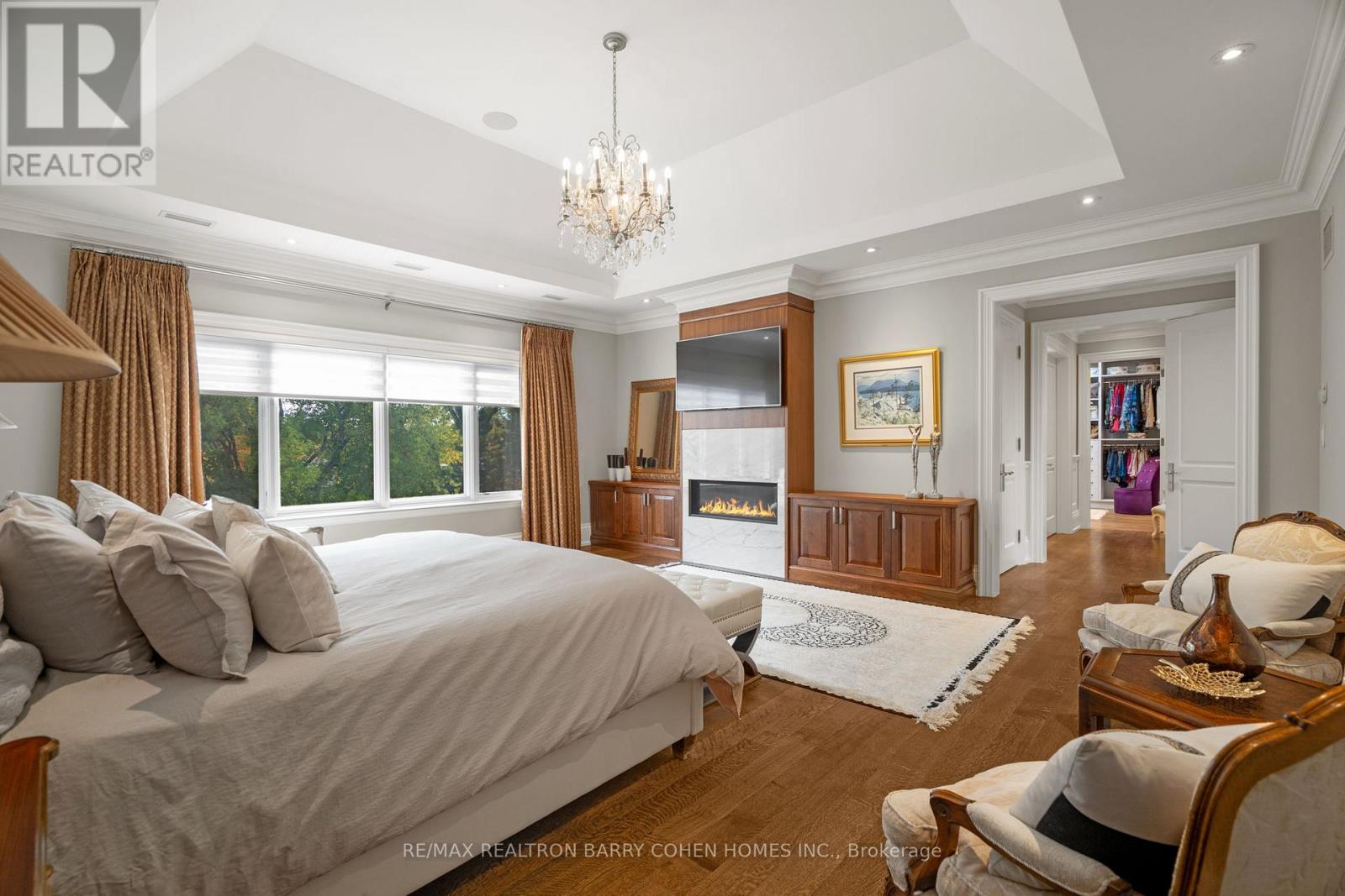 49 Gordon Road, Toronto, Ontario  M2P 1E2 - Photo 17 - C12491306