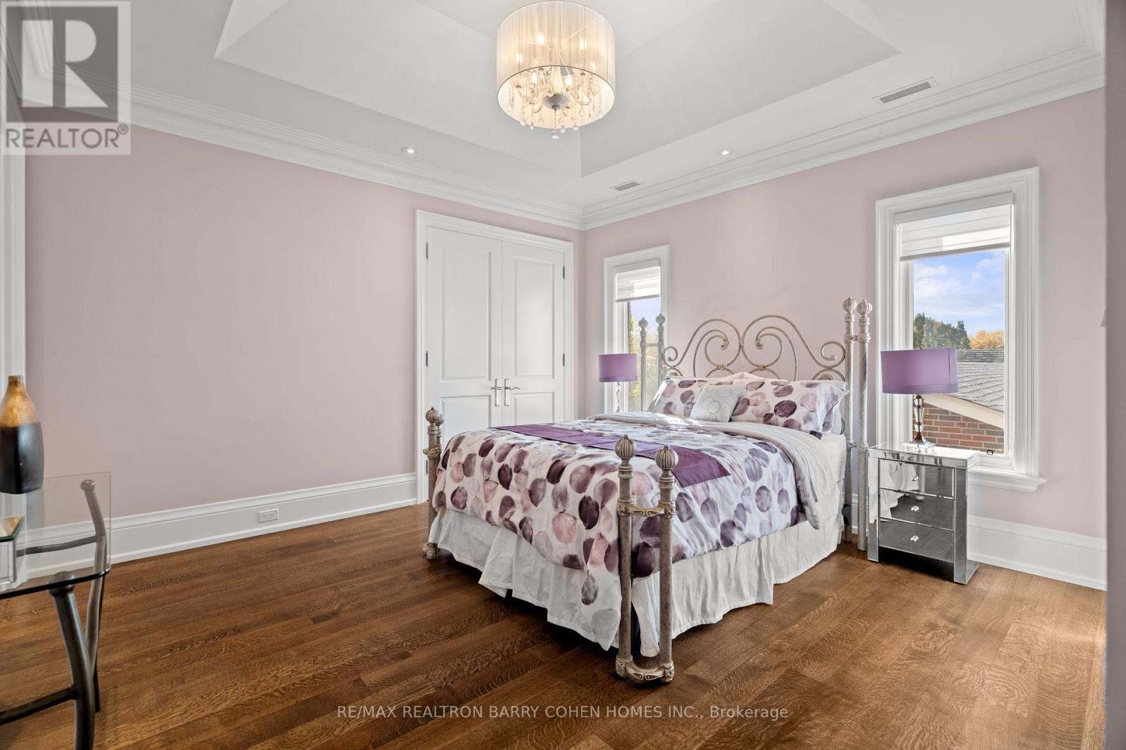 49 Gordon Road, Toronto, Ontario  M2P 1E2 - Photo 24 - C12491306