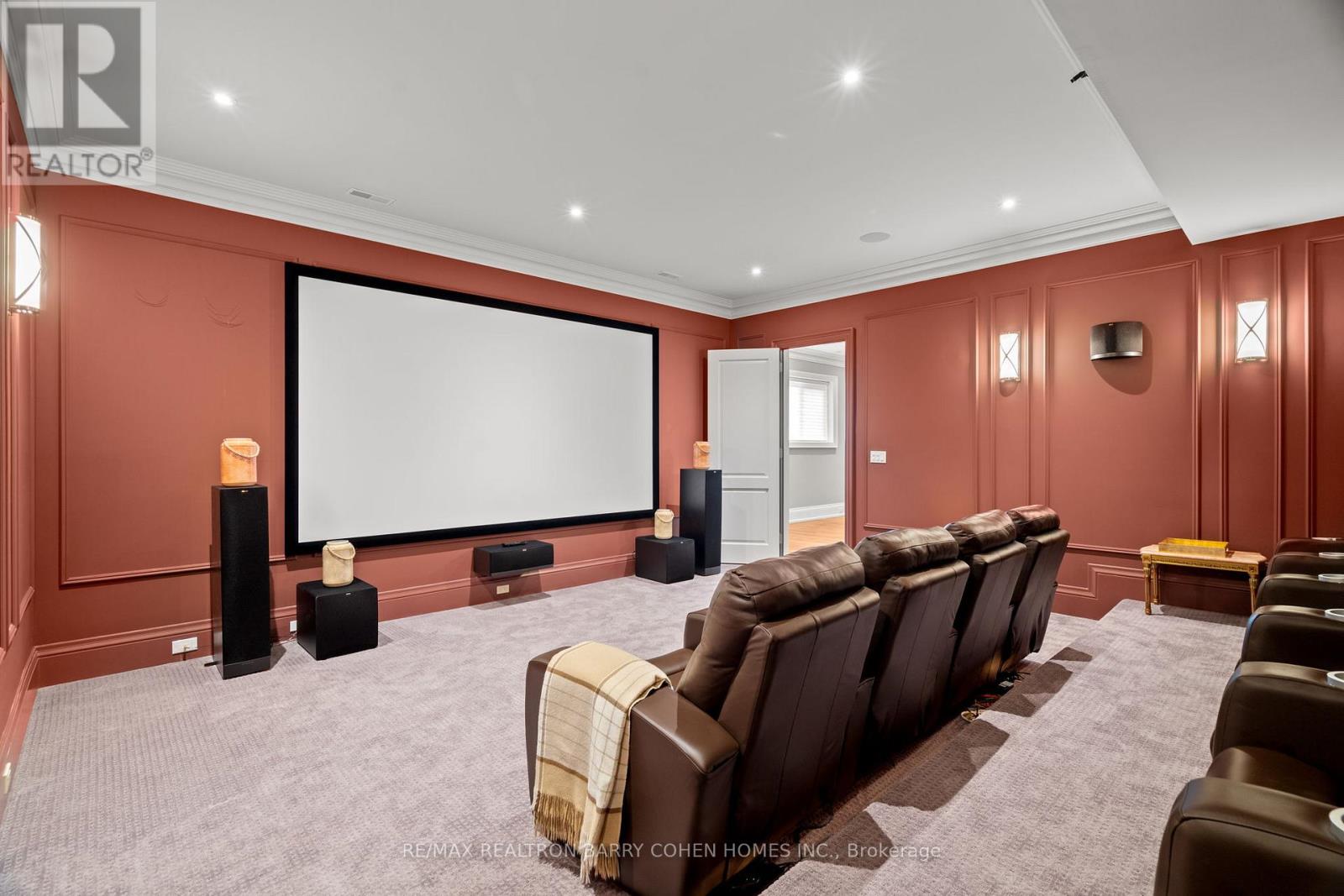 49 Gordon Road, Toronto, Ontario  M2P 1E2 - Photo 30 - C12491306