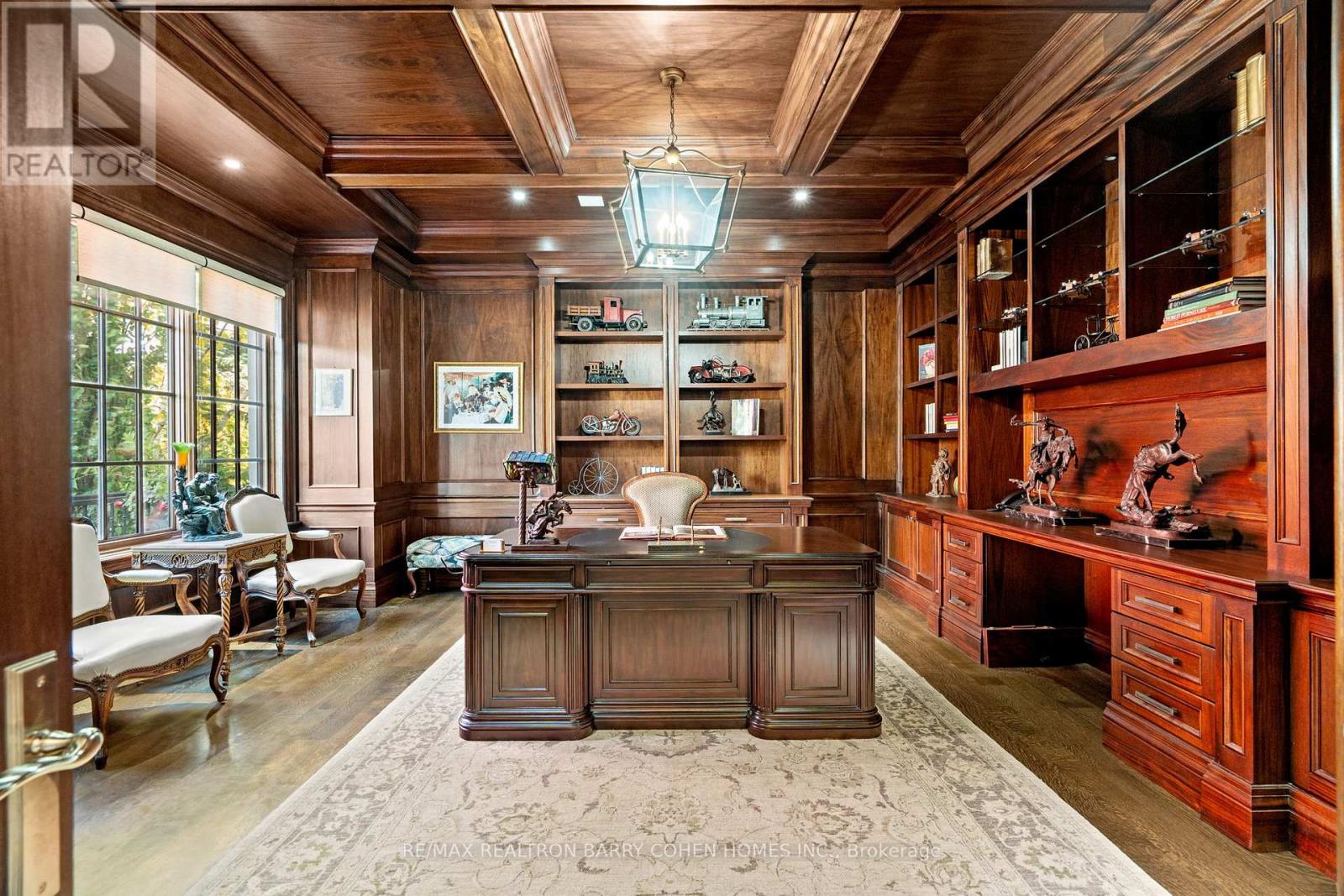 49 Gordon Road, Toronto, Ontario  M2P 1E2 - Photo 4 - C12491306