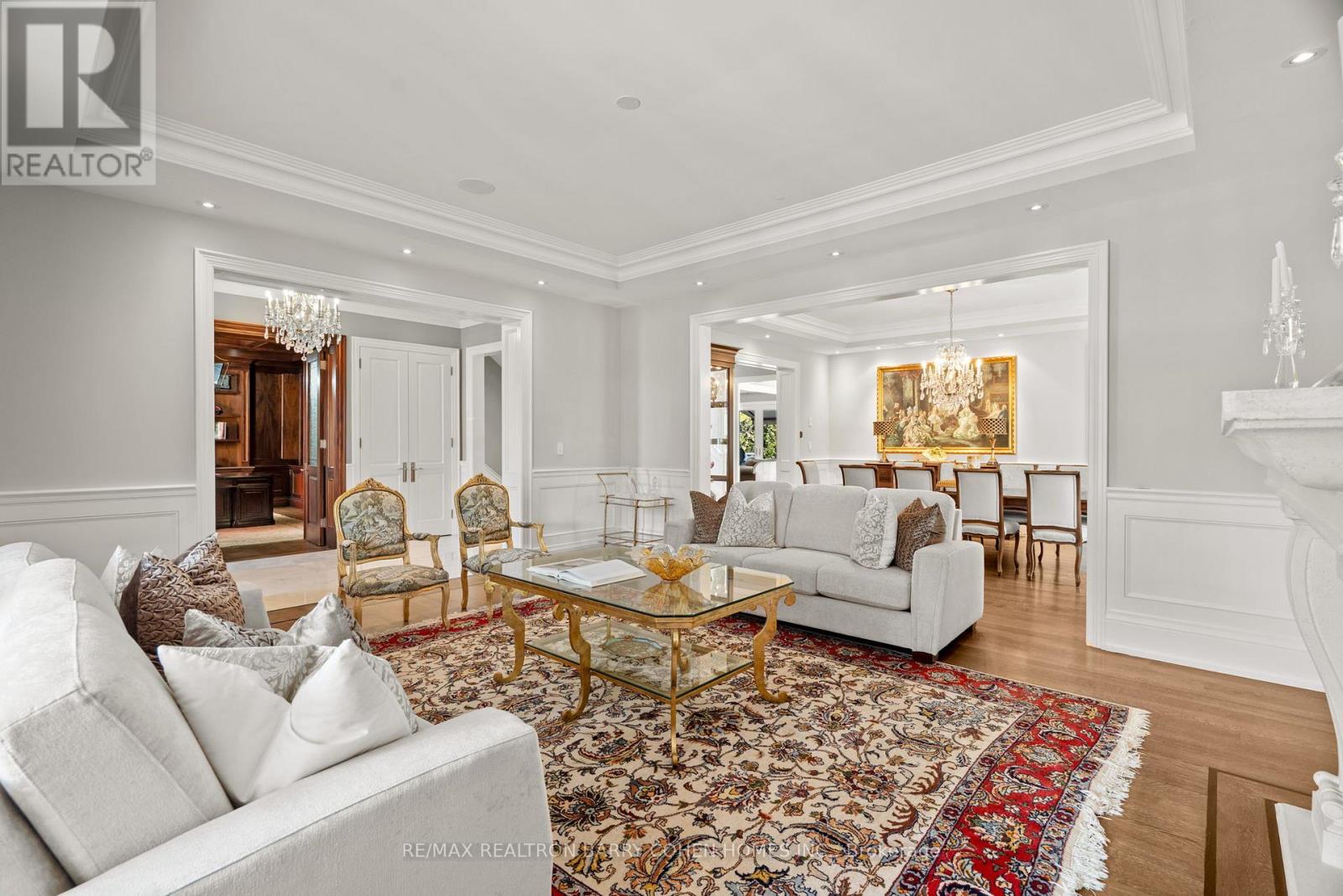 49 Gordon Road, Toronto, Ontario  M2P 1E2 - Photo 5 - C12491306