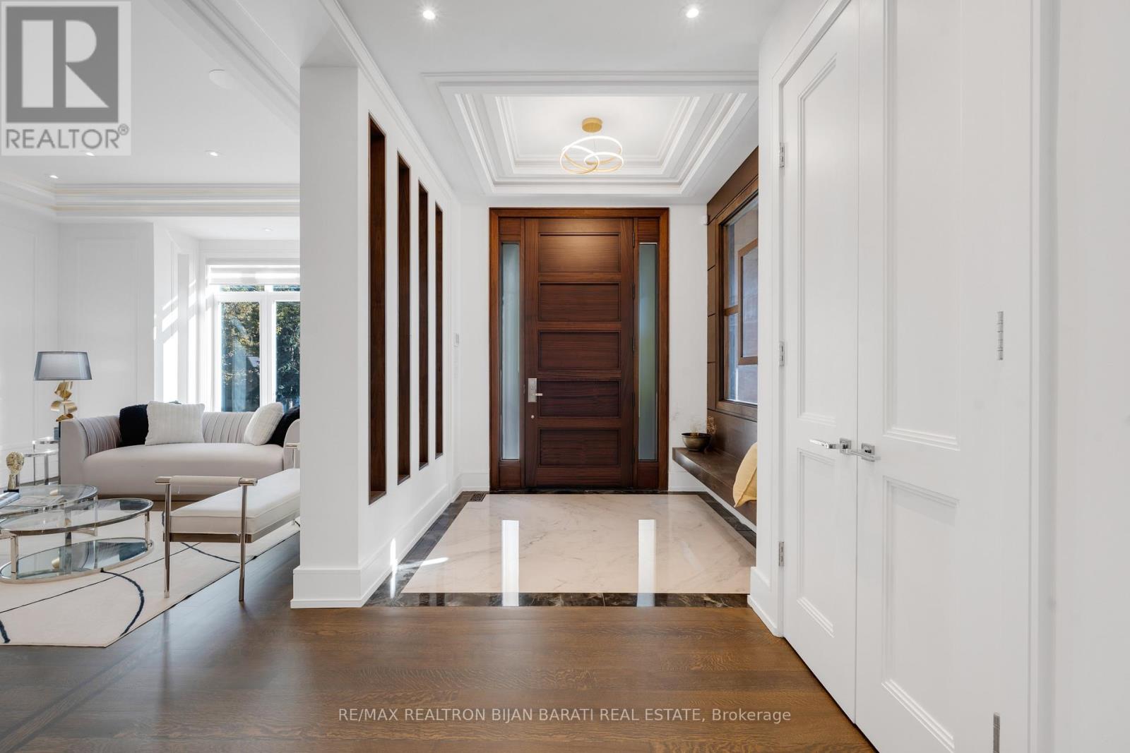 298 Hollywood Avenue, Toronto, Ontario  M2N 3L2 - Photo 3 - C12491312