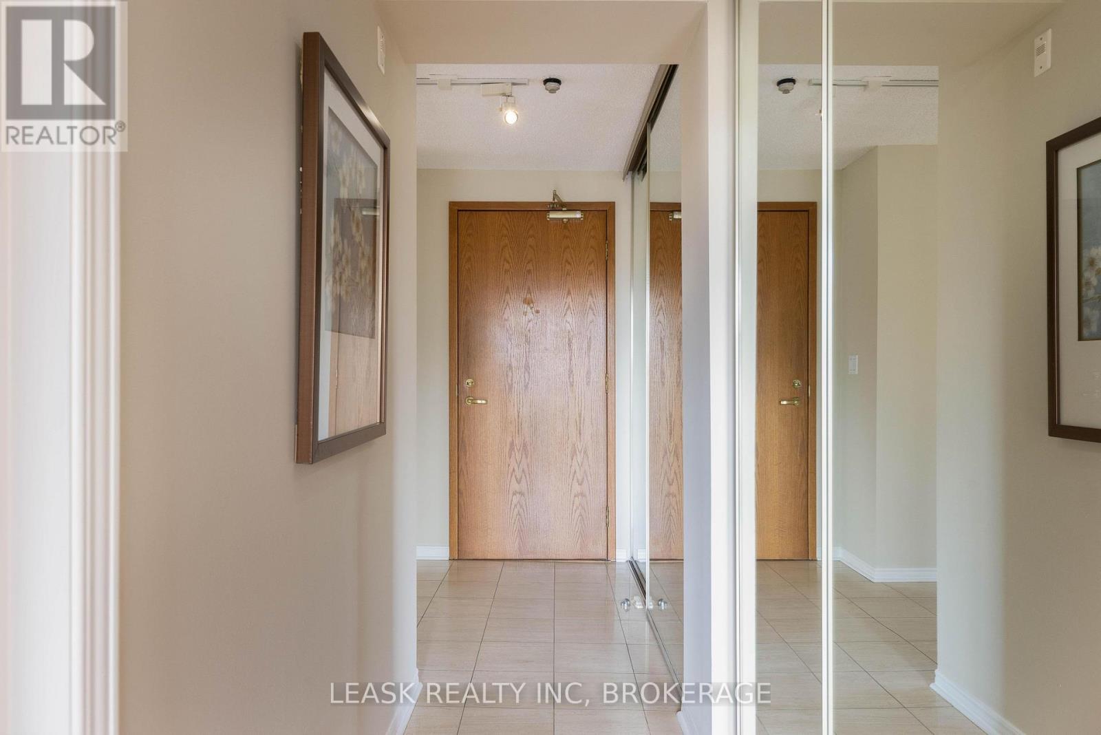 303 - 3 Towering Heights Boulevard, St. Catharines (Glendale/glenridge), Ontario  L2T 4A4 - Photo 19 - X12491400