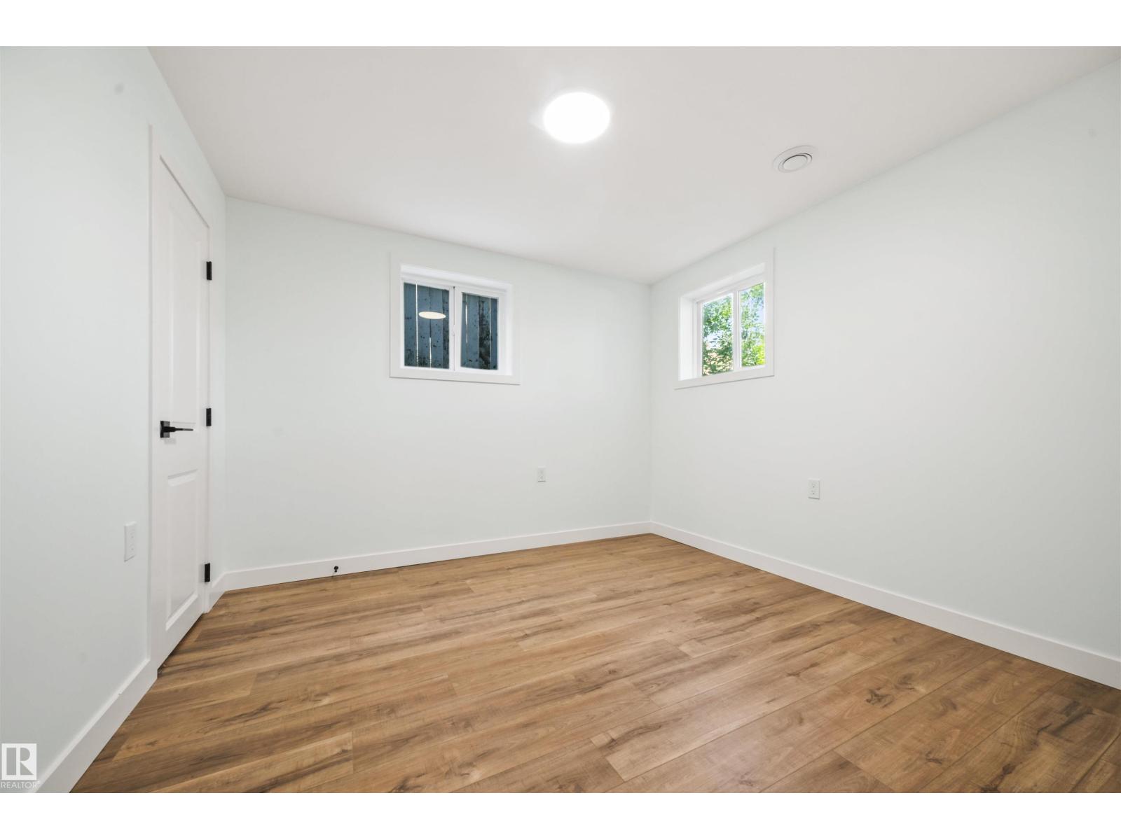 8125 84 Av Nw, Edmonton, Alberta  T6C 1C7 - Photo 26 - E4464021