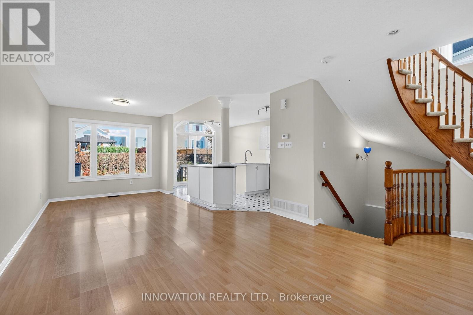 57 Flowertree Crescent, Ottawa, Ontario  K2M 2R7 - Photo 38 - X12491482