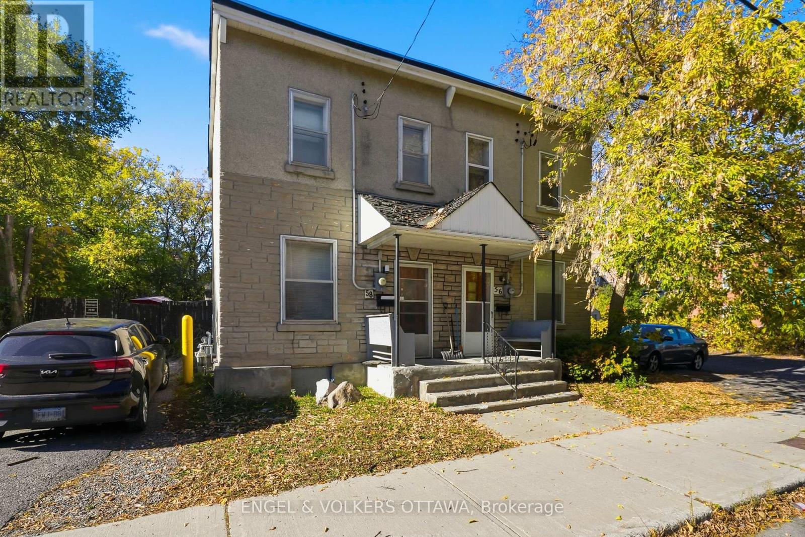 56-58 Carruthers Avenue, Ottawa, Ontario  K1Y 1N2 - Photo 2 - X12491488