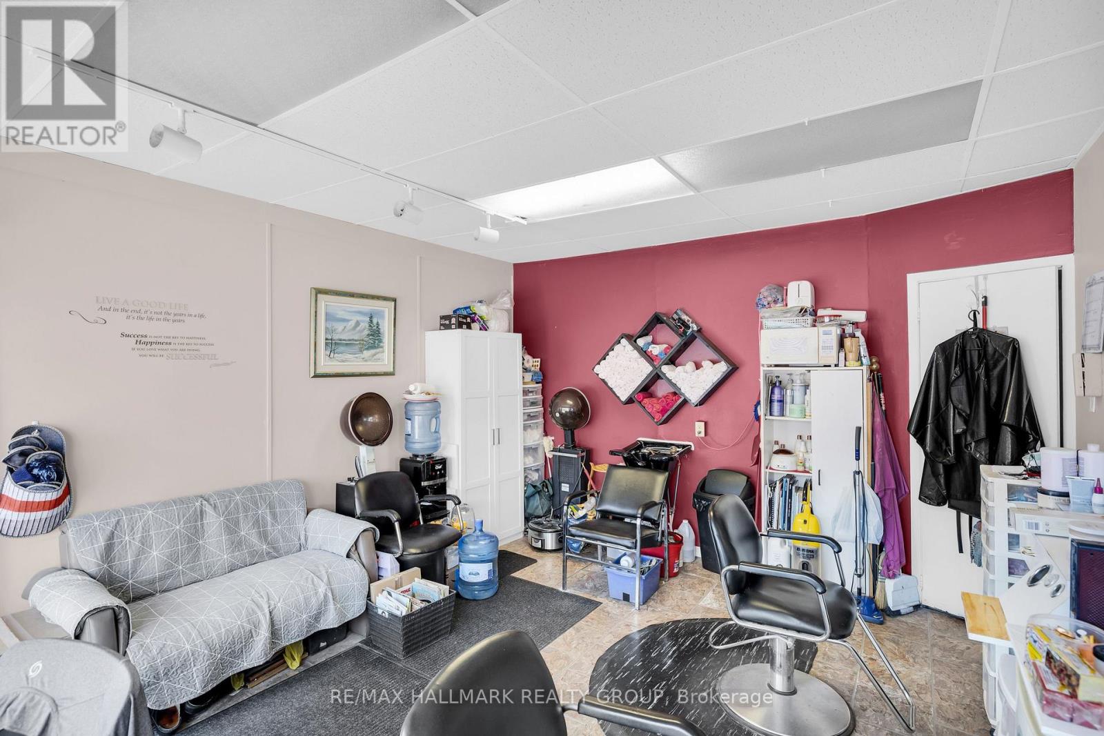 26 Wilson Street W, Perth, Ontario  K7H 2M9 - Photo 8 - X12491522