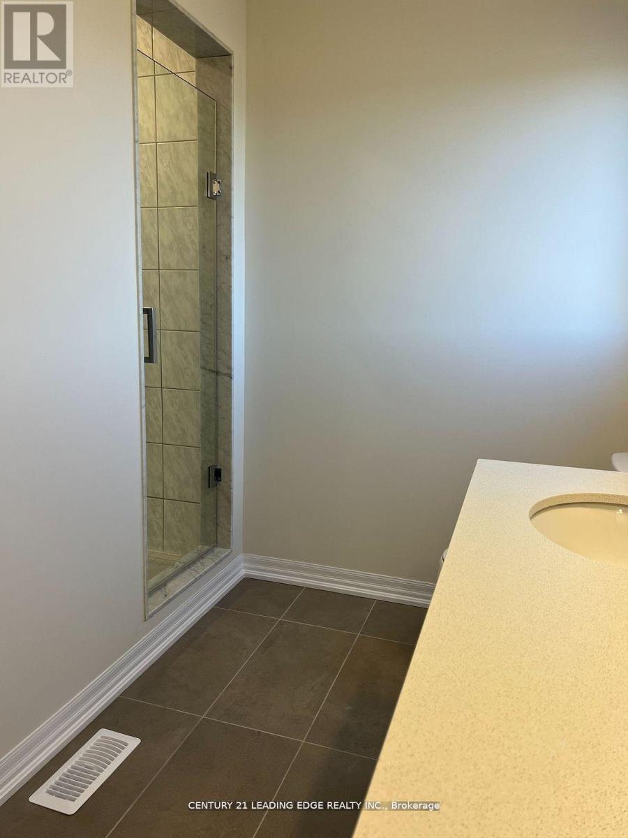 42 Ed Ewert Avenue, Clarington, Ontario  L1B 0W9 - Photo 22 - E12491048