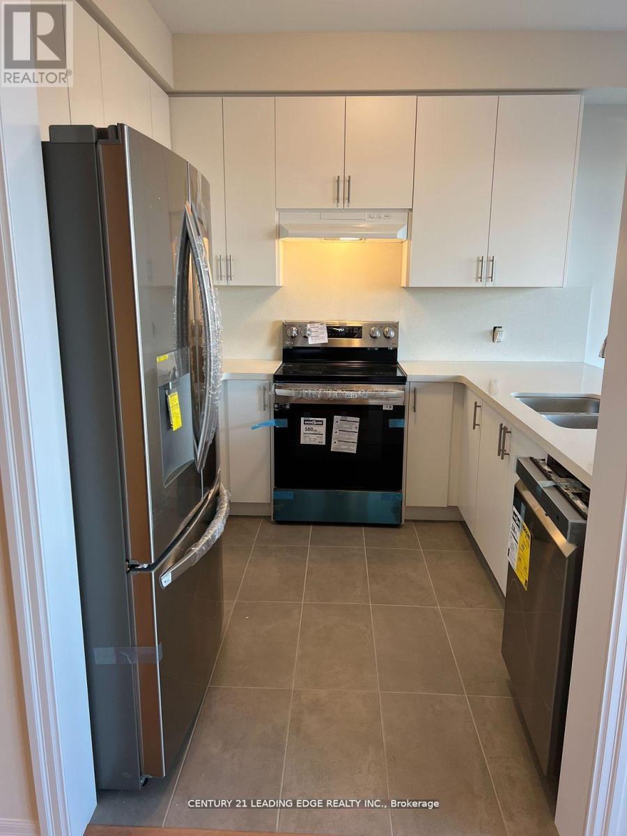 42 Ed Ewert Avenue, Clarington, Ontario  L1B 0W9 - Photo 8 - E12491048