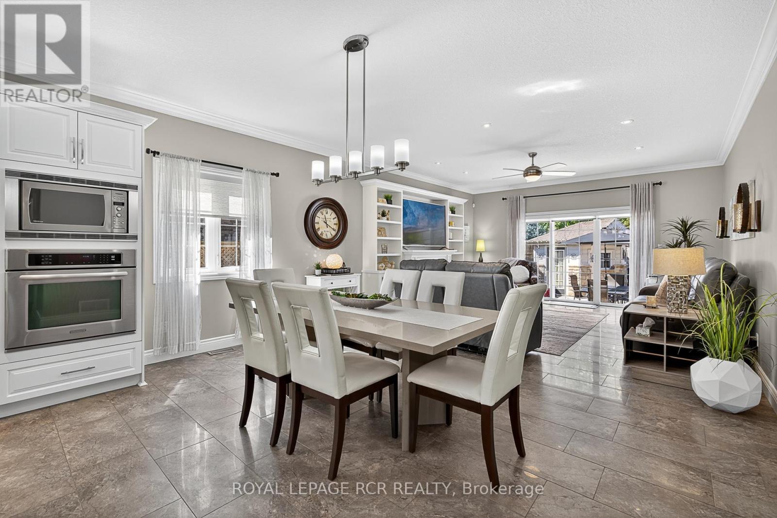 21 Corvinelli Drive, Whitby, Ontario  L1M 0G7 - Photo 5 - E12491084