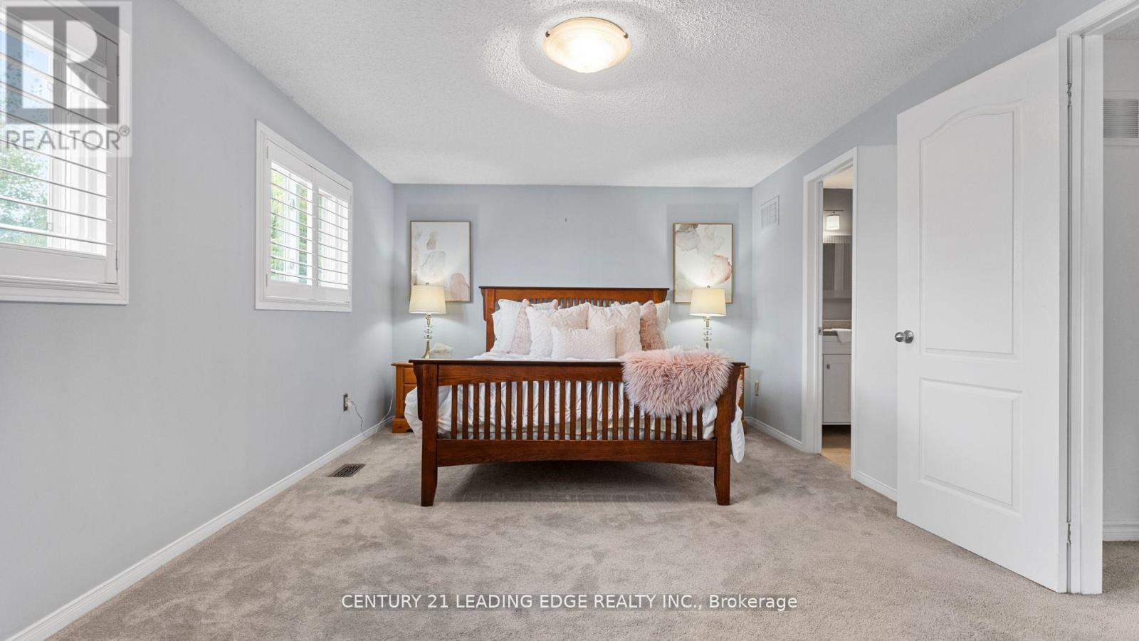 385 Compton Crescent, Oshawa (Centennial), Ontario  L1G 8C7 - Photo 15 - E12491228