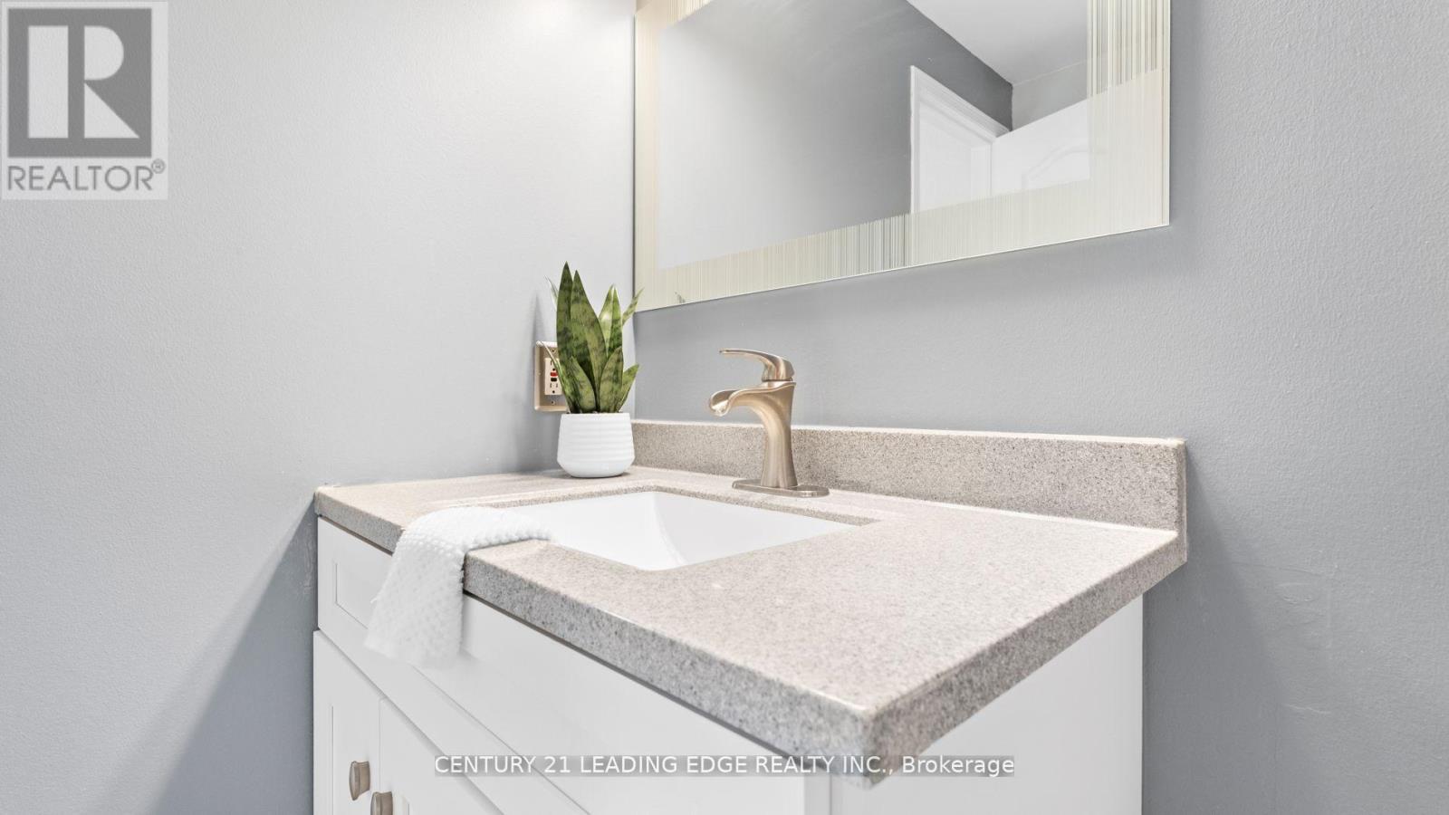 385 Compton Crescent, Oshawa (Centennial), Ontario  L1G 8C7 - Photo 18 - E12491228