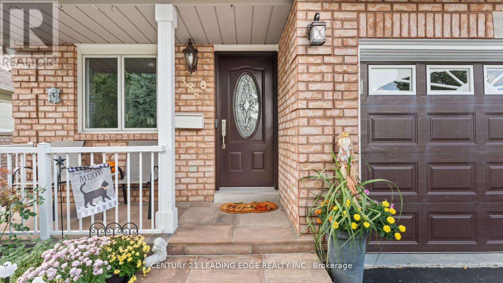 385 Compton Crescent, Oshawa (Centennial), Ontario  L1G 8C7 - Photo 3 - E12491228