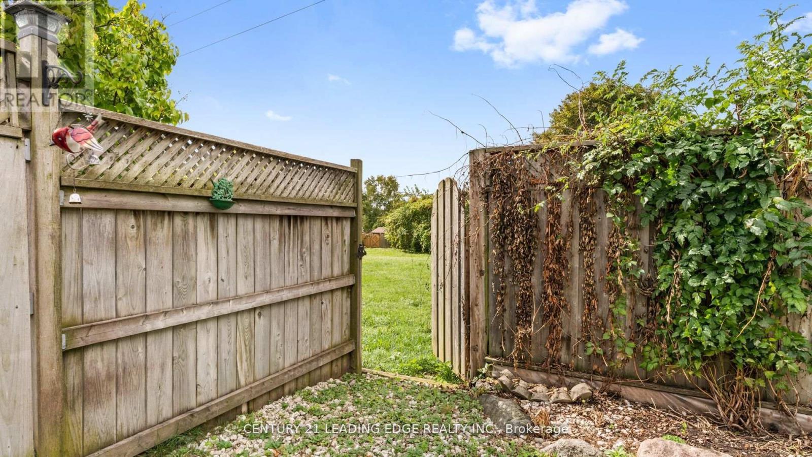 385 Compton Crescent, Oshawa (Centennial), Ontario  L1G 8C7 - Photo 40 - E12491228