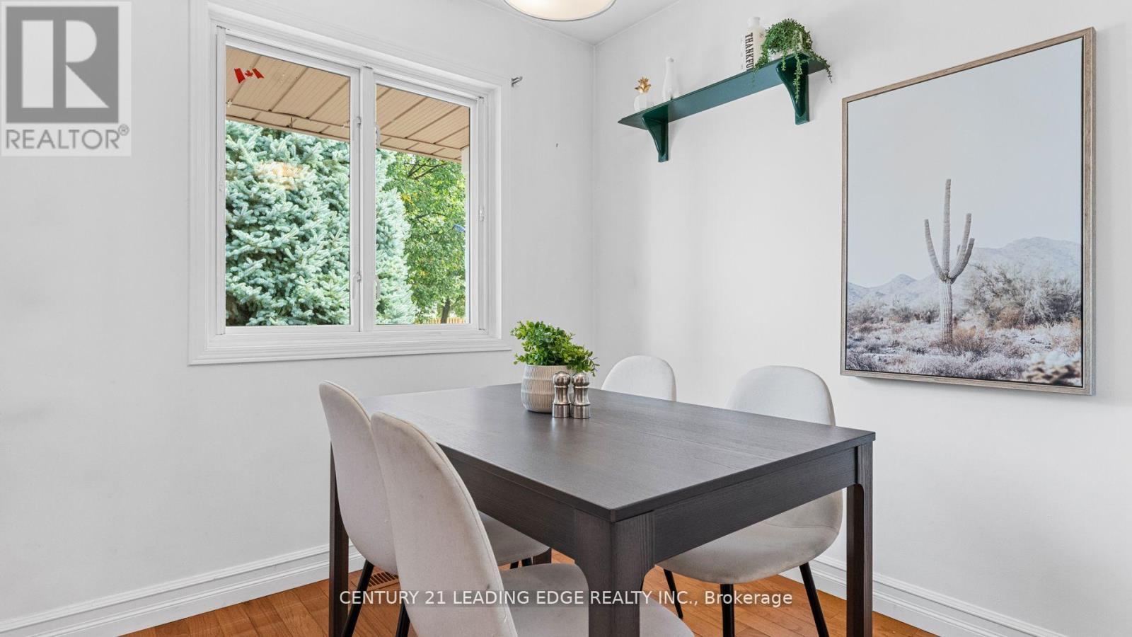 385 Compton Crescent, Oshawa (Centennial), Ontario  L1G 8C7 - Photo 5 - E12491228