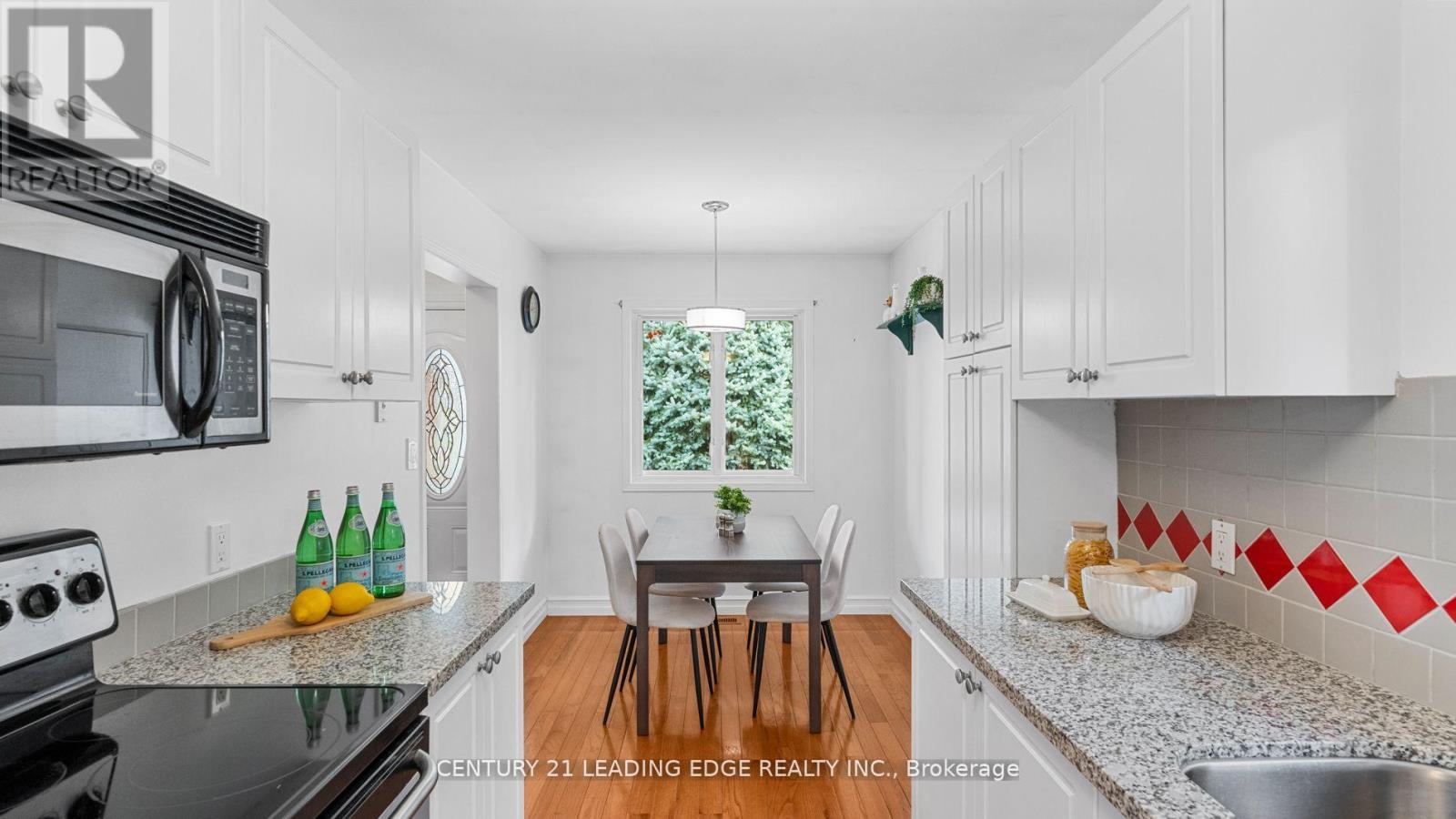 385 Compton Crescent, Oshawa (Centennial), Ontario  L1G 8C7 - Photo 6 - E12491228