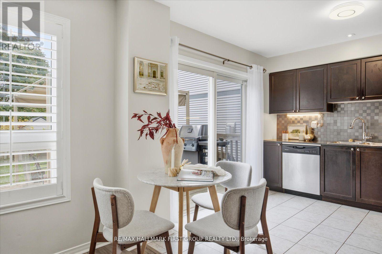 151 Honeyman Drive, Clarington, Ontario  L1C 0J1 - Photo 6 - E12491246