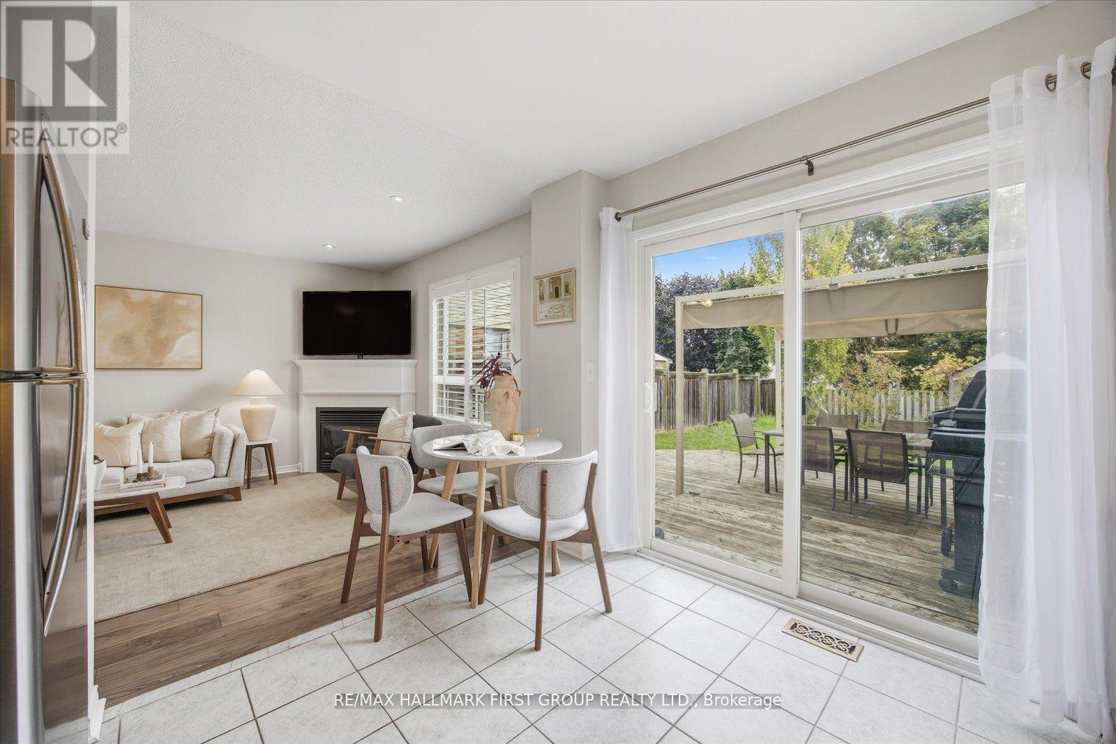 151 Honeyman Drive, Clarington, Ontario  L1C 0J1 - Photo 8 - E12491246