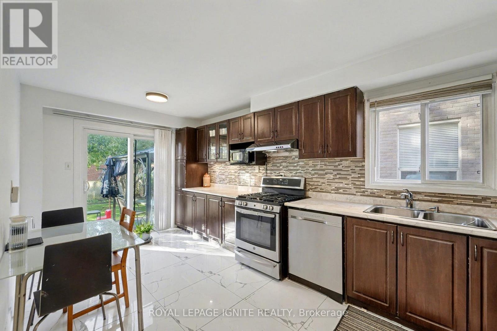 20 John Stoner Drive, Toronto (Malvern), Ontario  M1B 3A3 - Photo 12 - E12491288