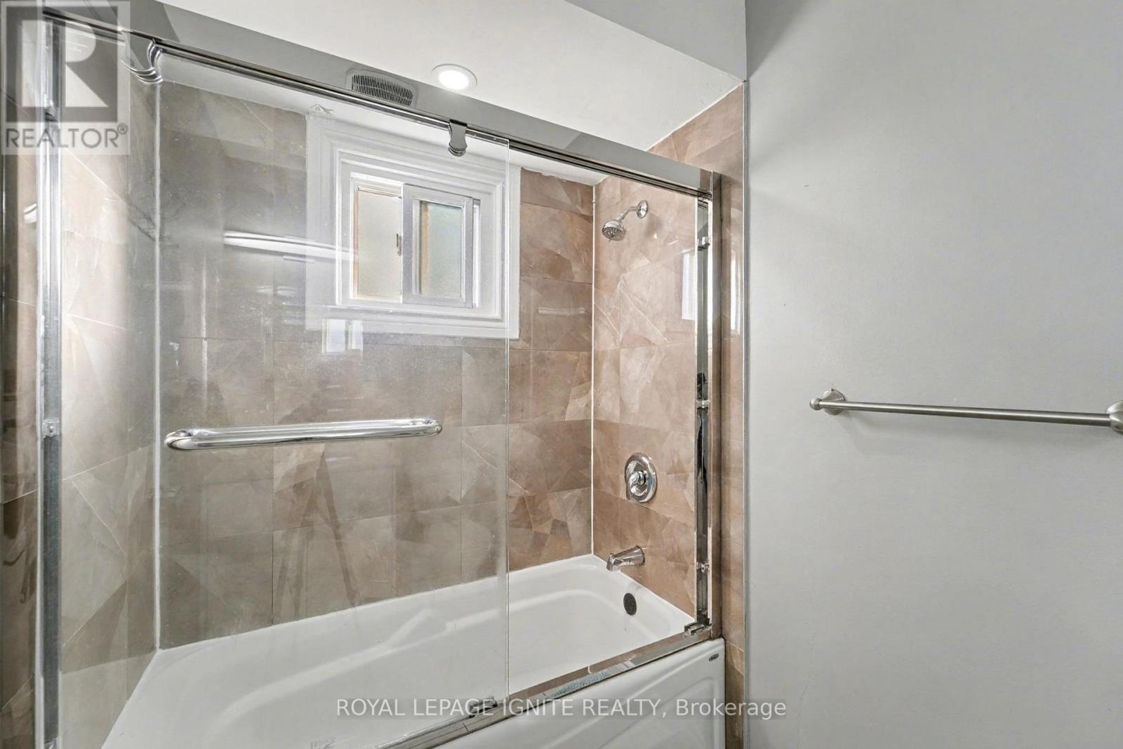 20 John Stoner Drive, Toronto (Malvern), Ontario  M1B 3A3 - Photo 24 - E12491288