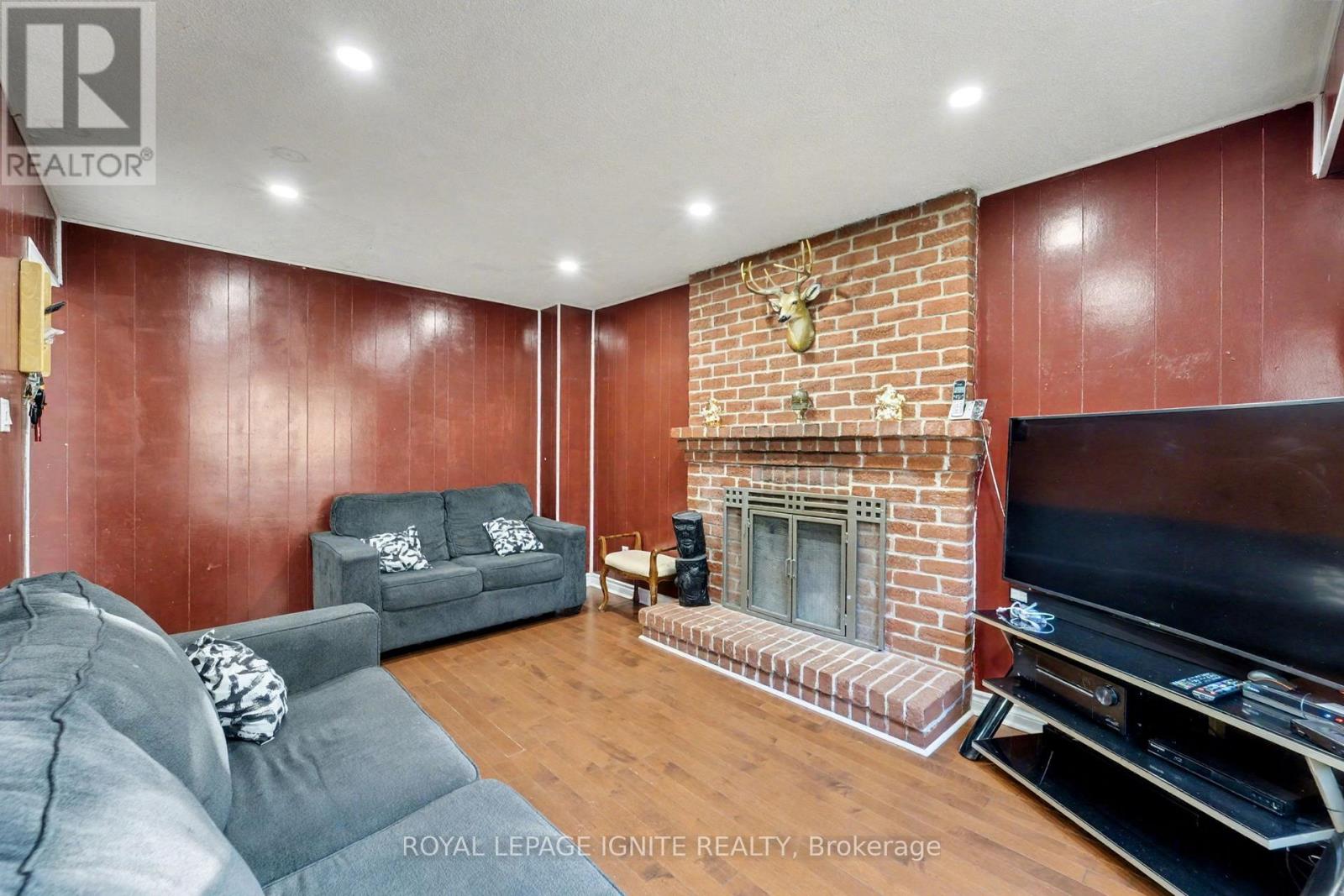 20 John Stoner Drive, Toronto (Malvern), Ontario  M1B 3A3 - Photo 8 - E12491288