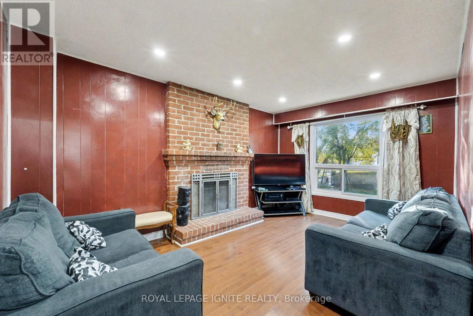 20 John Stoner Drive, Toronto (Malvern), Ontario  M1B 3A3 - Photo 9 - E12491288