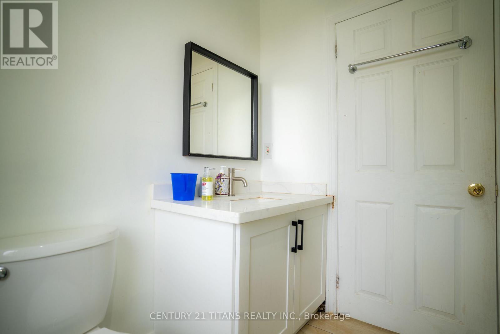 115 Ritson Road S, Oshawa (Central), Ontario  L1H 5H4 - Photo 7 - E12491332