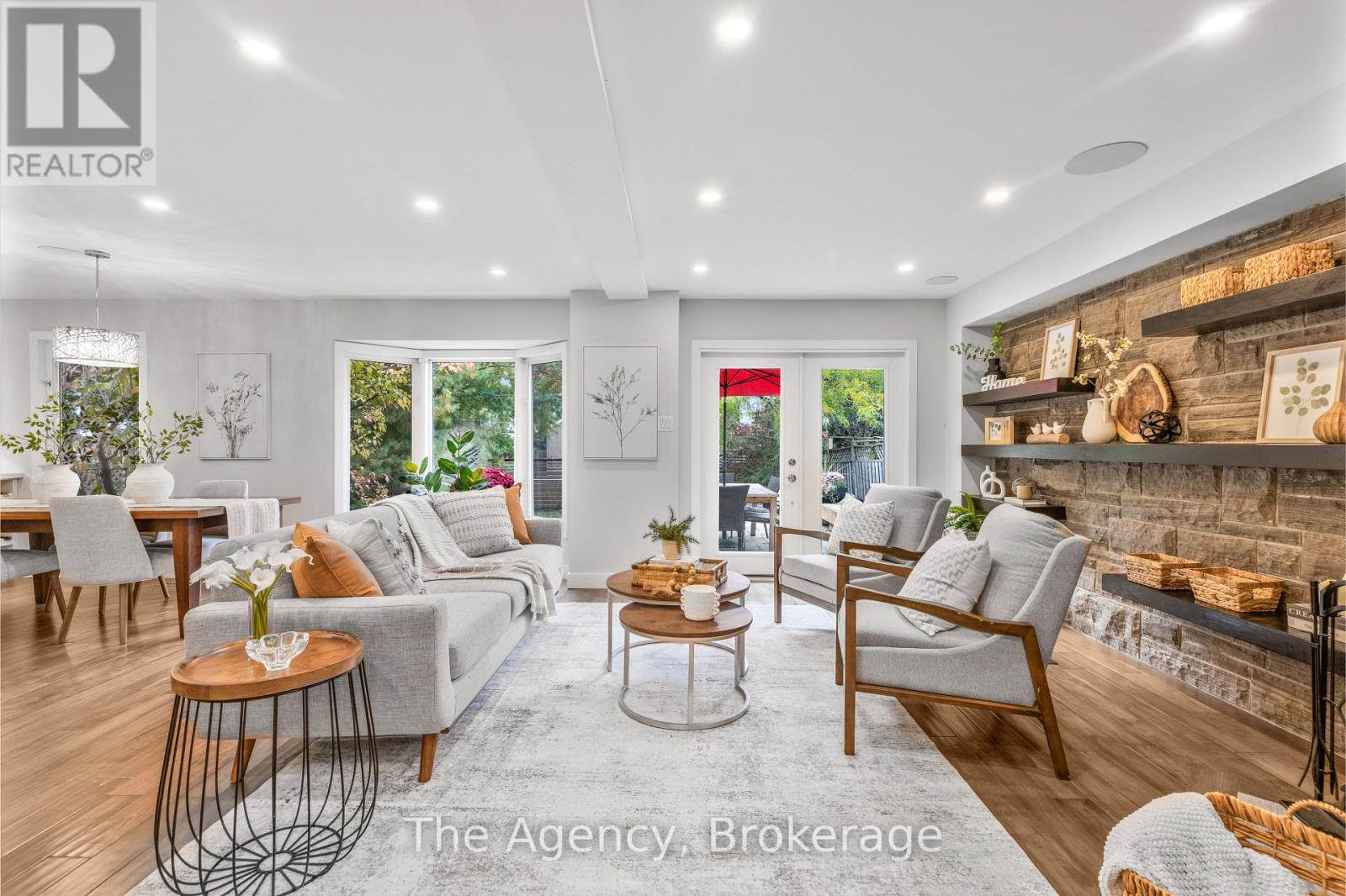 1122 Glenridge Drive, Oakville, Ontario  L6M 2K7 - Photo 12 - W12491422