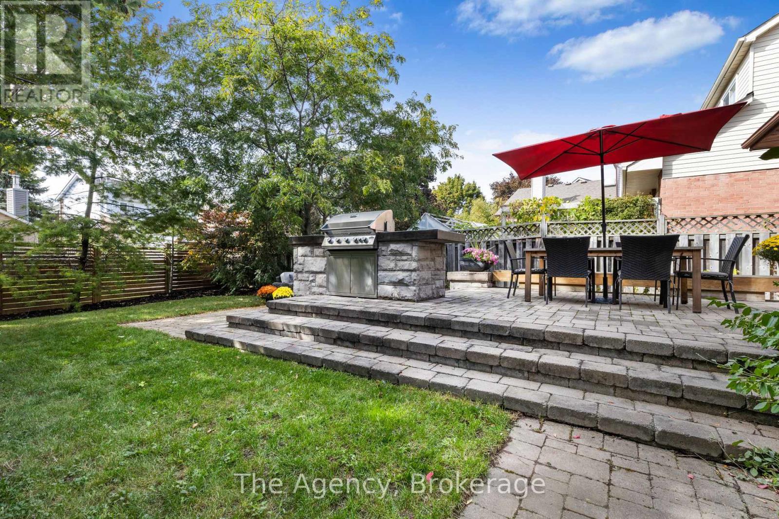 1122 Glenridge Drive, Oakville, Ontario  L6M 2K7 - Photo 37 - W12491422