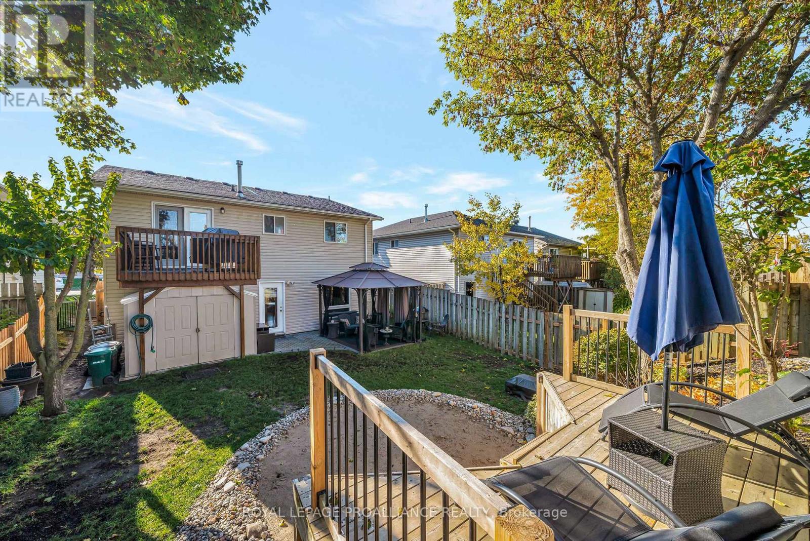 25 Faraday Gardens, Belleville, Ontario K8P 5J5 - Photo 36 - X12491558