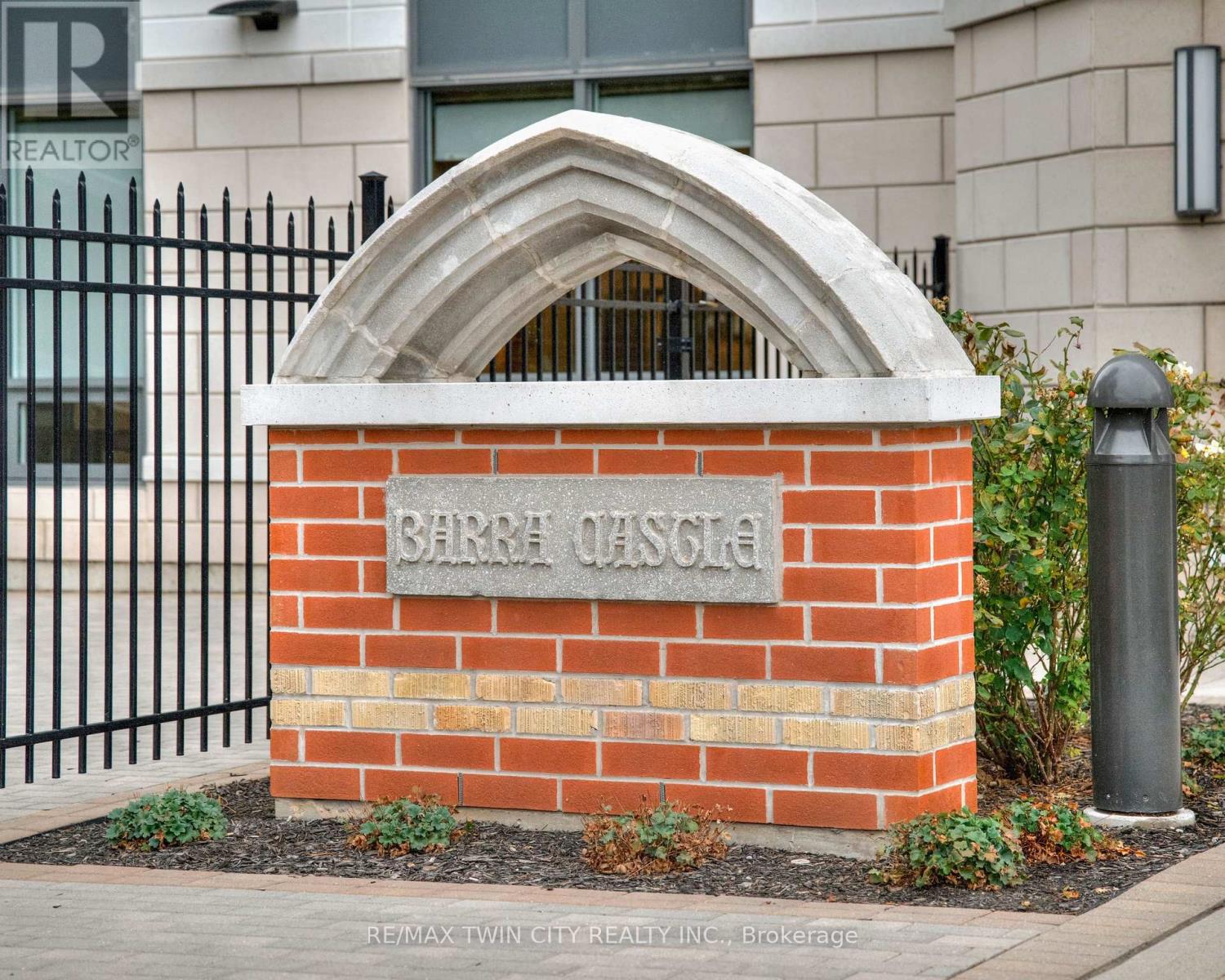 211 - 399 Queen Street S, Kitchener, Ontario  N2G 0C4 - Photo 37 - X12179095