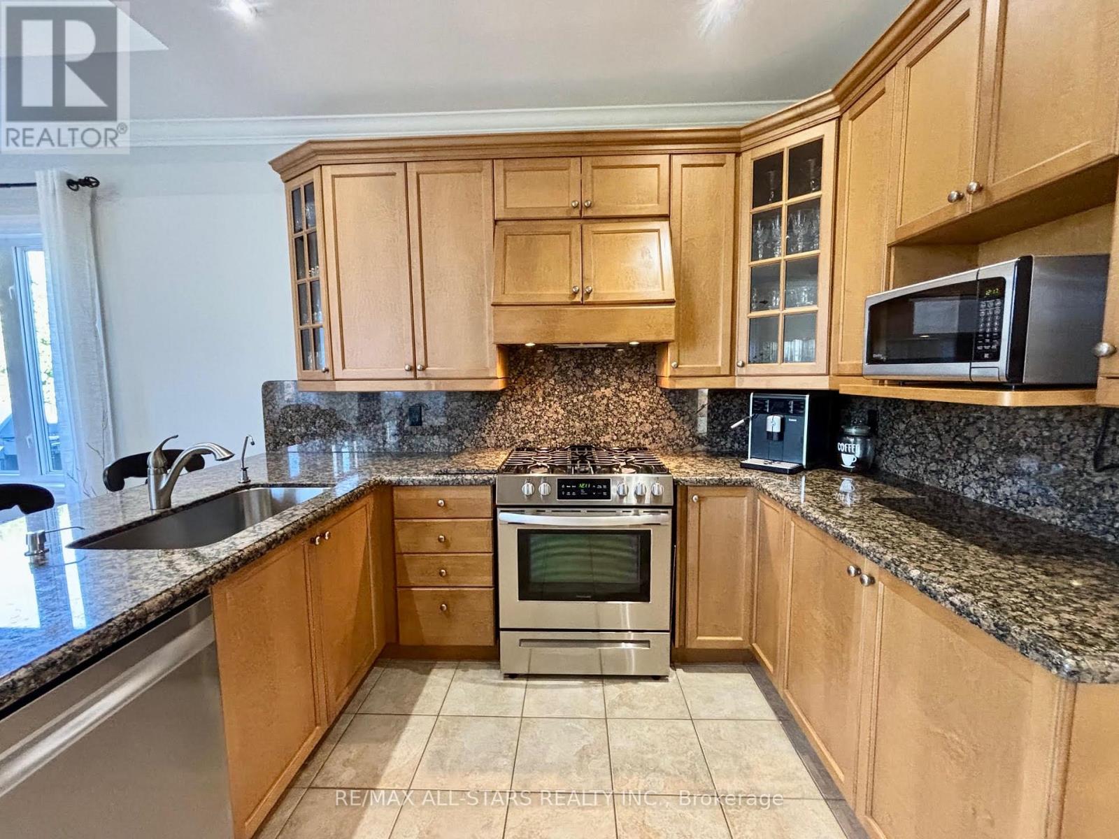 42 Deer Ridge Road, Uxbridge, Ontario  L0C 1A0 - Photo 10 - N12491030